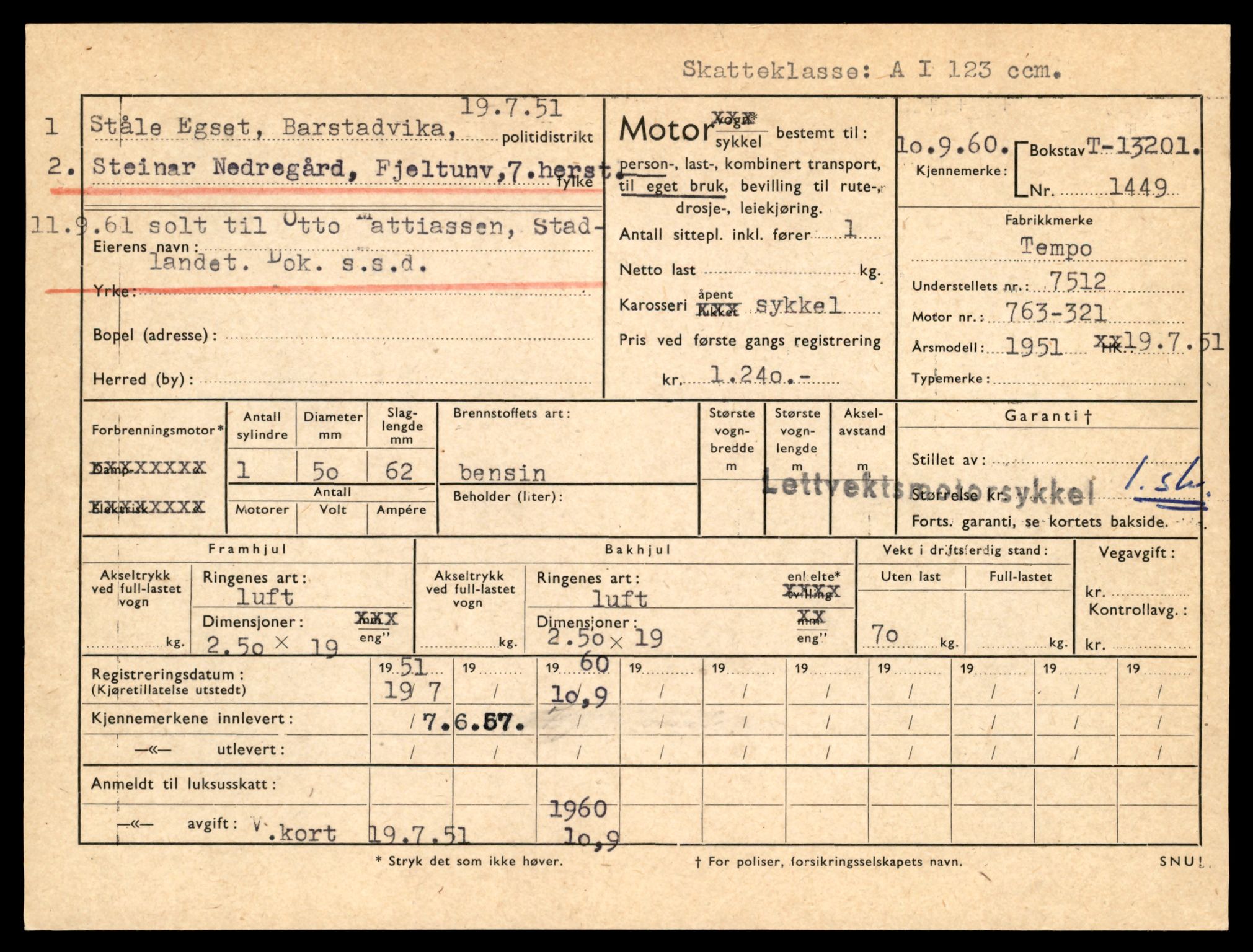 Møre og Romsdal vegkontor - Ålesund trafikkstasjon, AV/SAT-A-4099/F/Fe/L0038: Registreringskort for kjøretøy T 13180 - T 13360, 1927-1998, p. 339