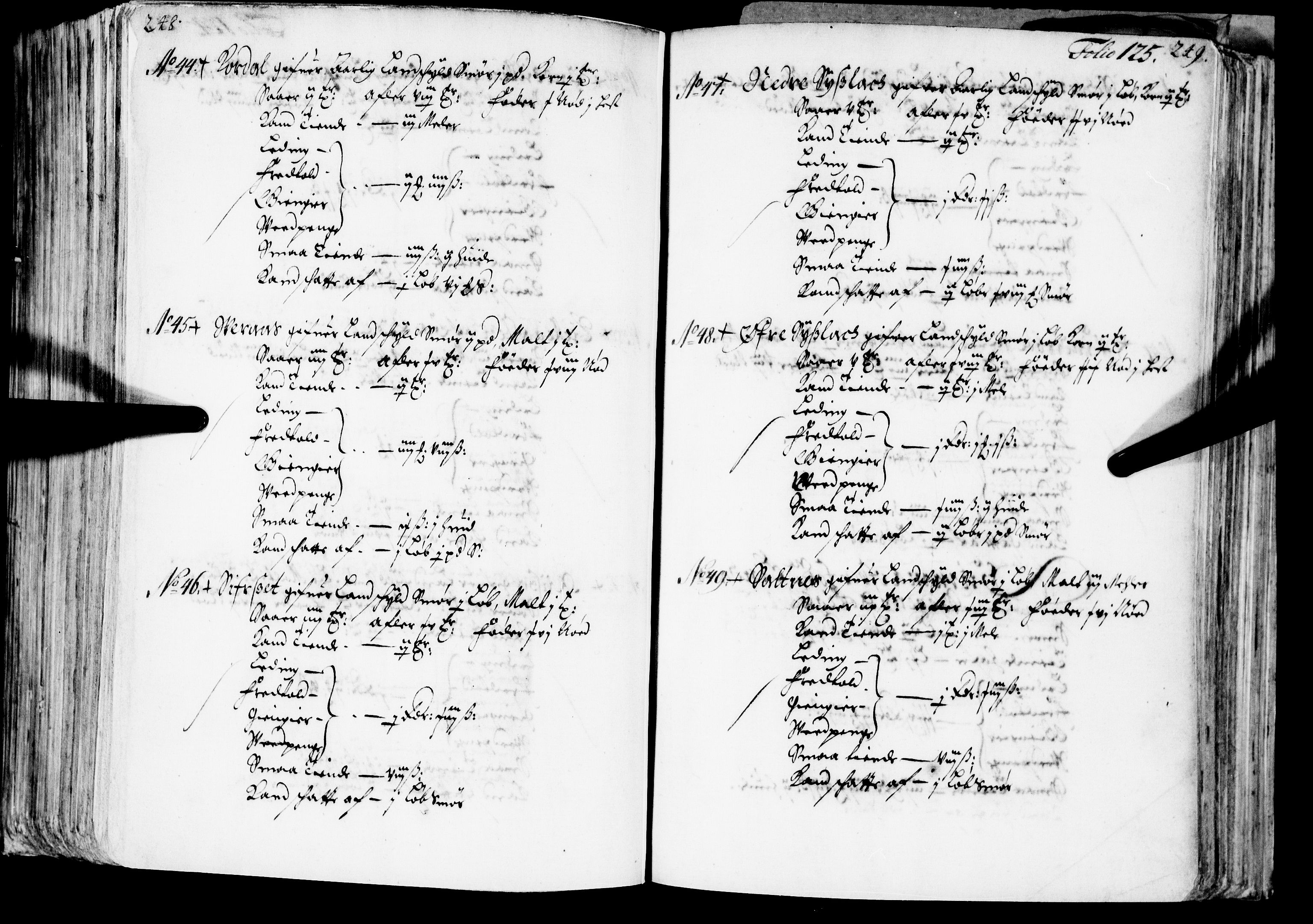 Rentekammeret inntil 1814, Realistisk ordnet avdeling, RA/EA-4070/N/Nb/Nba/L0039: Nordhordland fogderi, 1667, p. 124b-125a