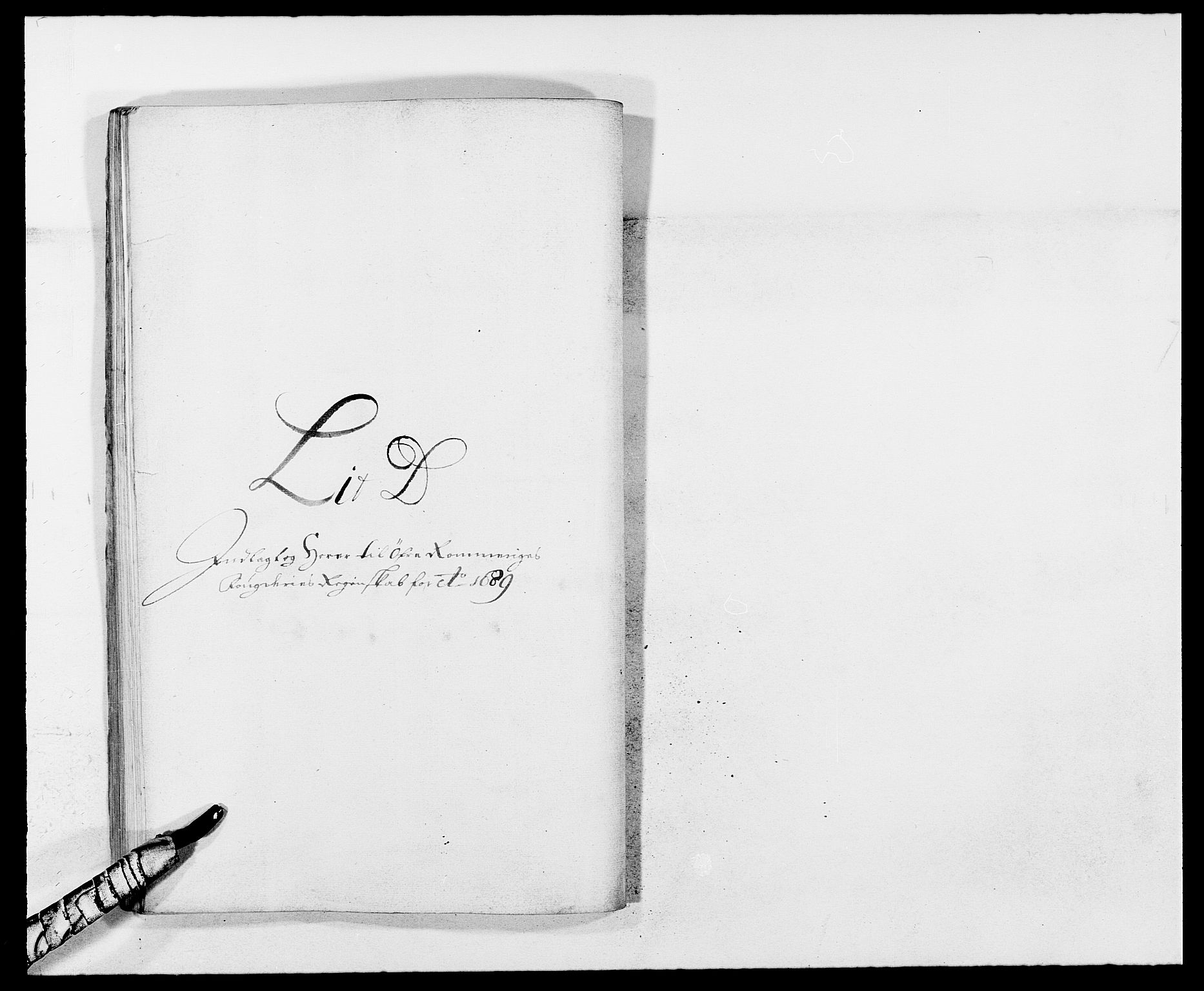 Rentekammeret inntil 1814, Reviderte regnskaper, Fogderegnskap, RA/EA-4092/R12/L0701: Fogderegnskap Øvre Romerike, 1689, p. 153