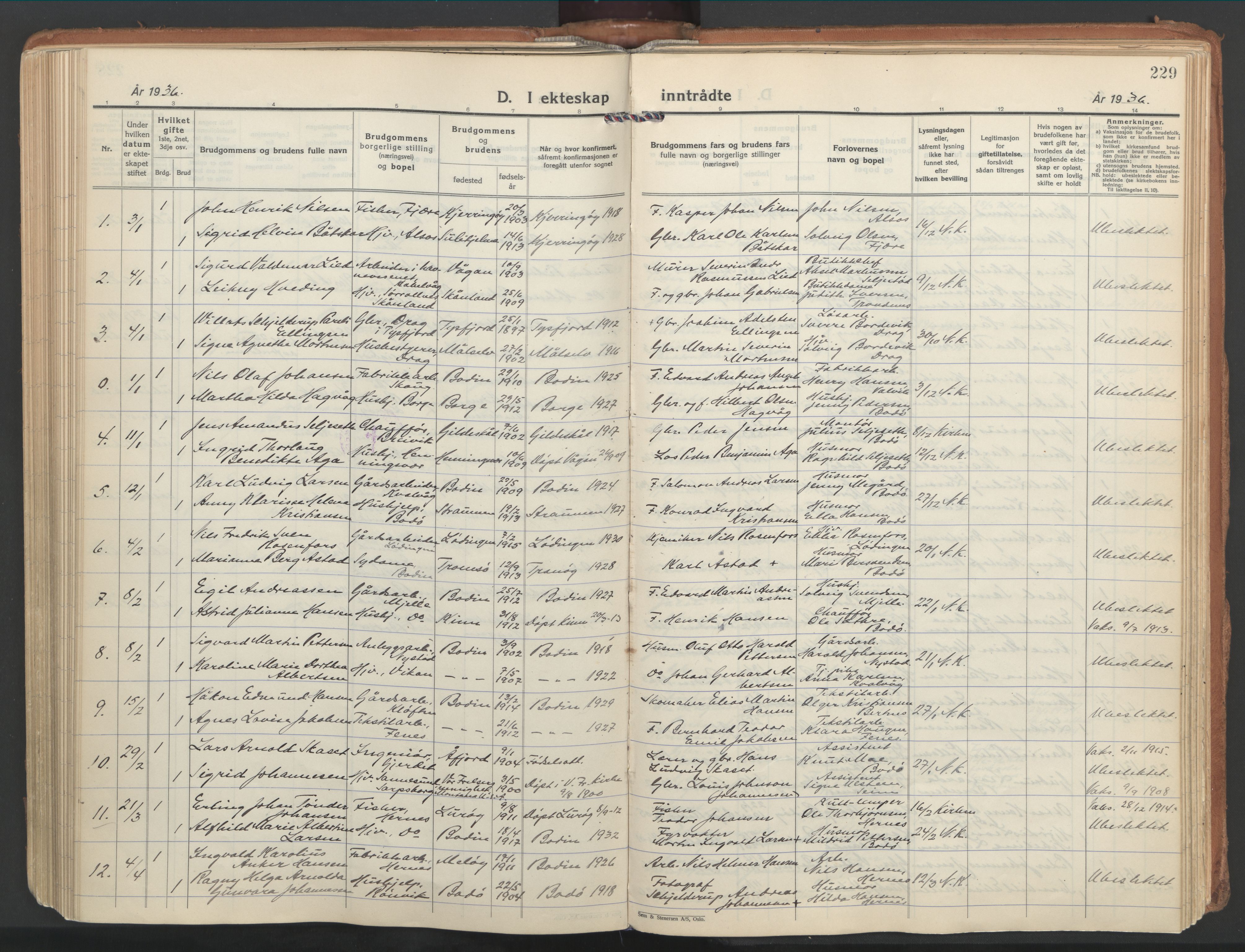 Ministerialprotokoller, klokkerbøker og fødselsregistre - Nordland, AV/SAT-A-1459/802/L0061: Parish register (official) no. 802A08, 1933-1946, p. 229