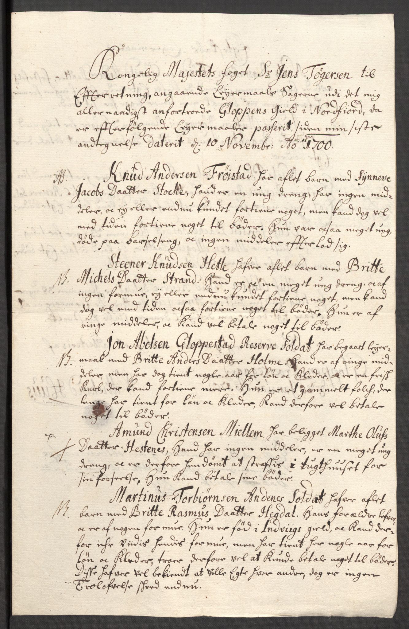 Rentekammeret inntil 1814, Reviderte regnskaper, Fogderegnskap, RA/EA-4092/R53/L3425: Fogderegnskap Sunn- og Nordfjord, 1700-1701, p. 432
