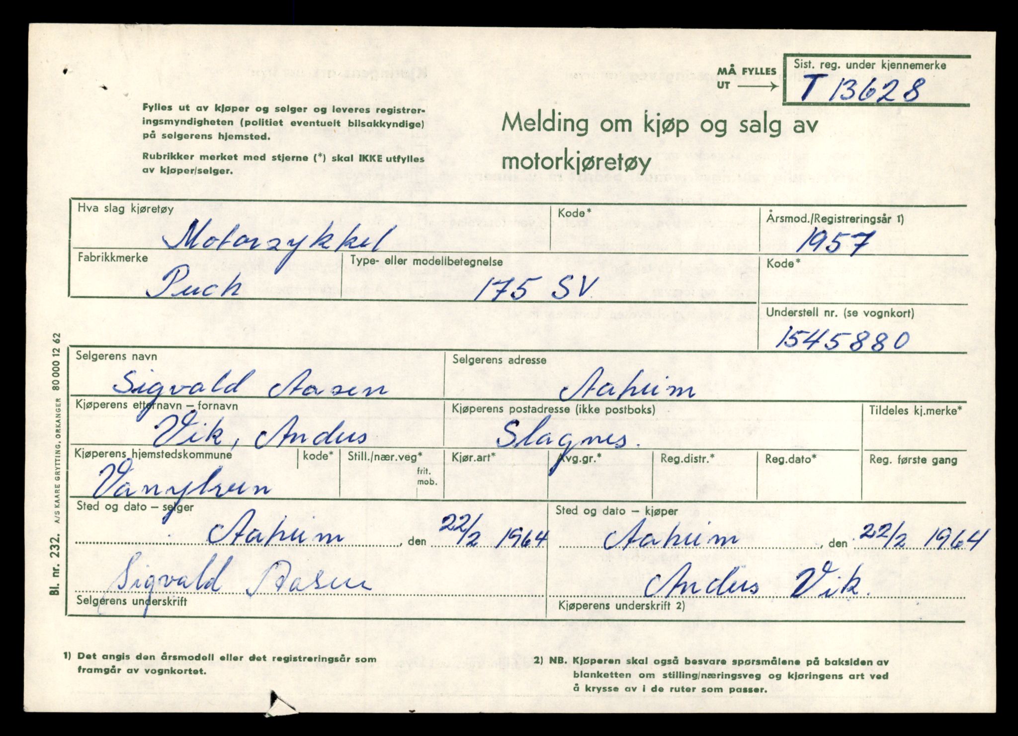 Møre og Romsdal vegkontor - Ålesund trafikkstasjon, AV/SAT-A-4099/F/Fe/L0040: Registreringskort for kjøretøy T 13531 - T 13709, 1927-1998, p. 1727