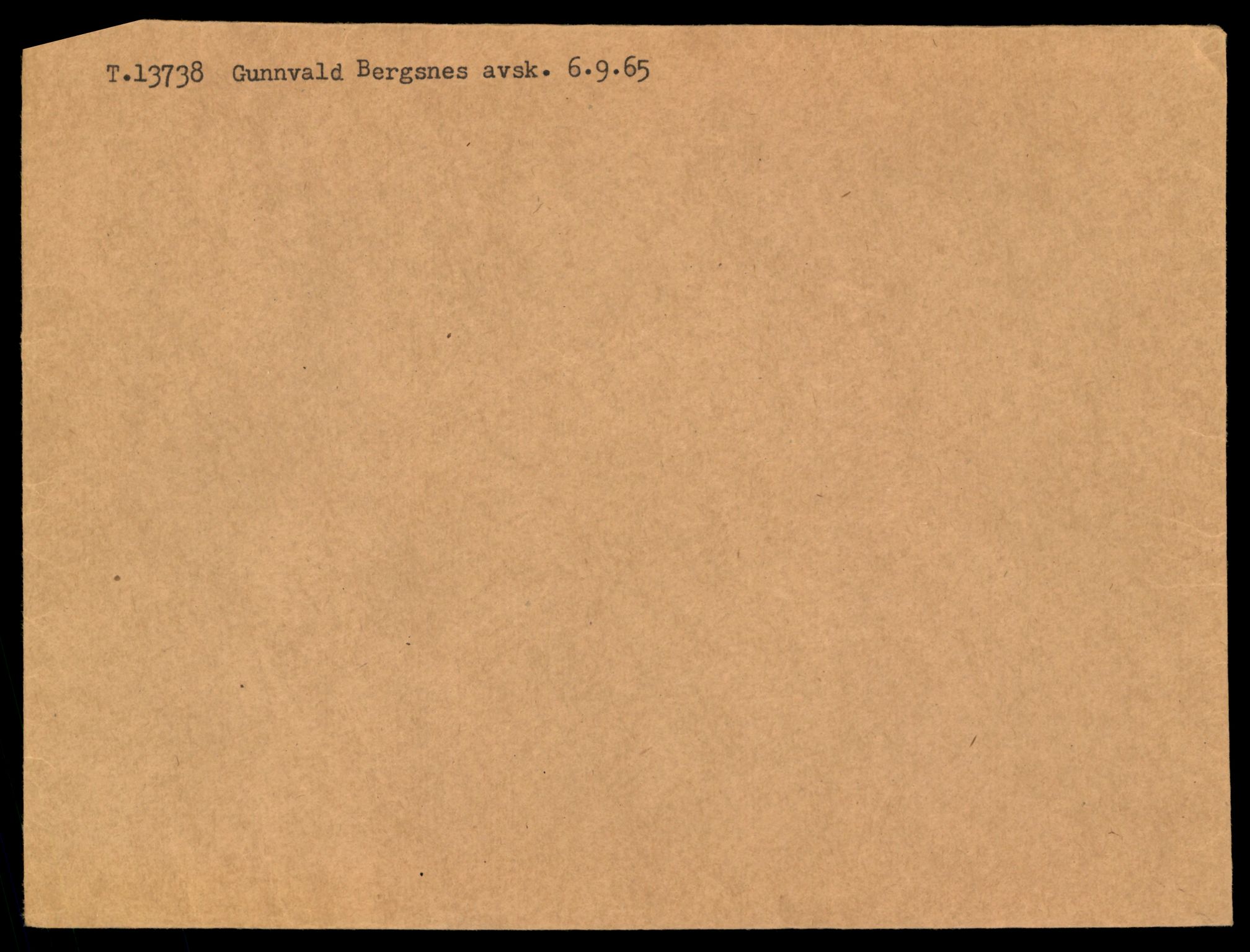 Møre og Romsdal vegkontor - Ålesund trafikkstasjon, AV/SAT-A-4099/F/Fe/L0041: Registreringskort for kjøretøy T 13710 - T 13905, 1927-1998, p. 497