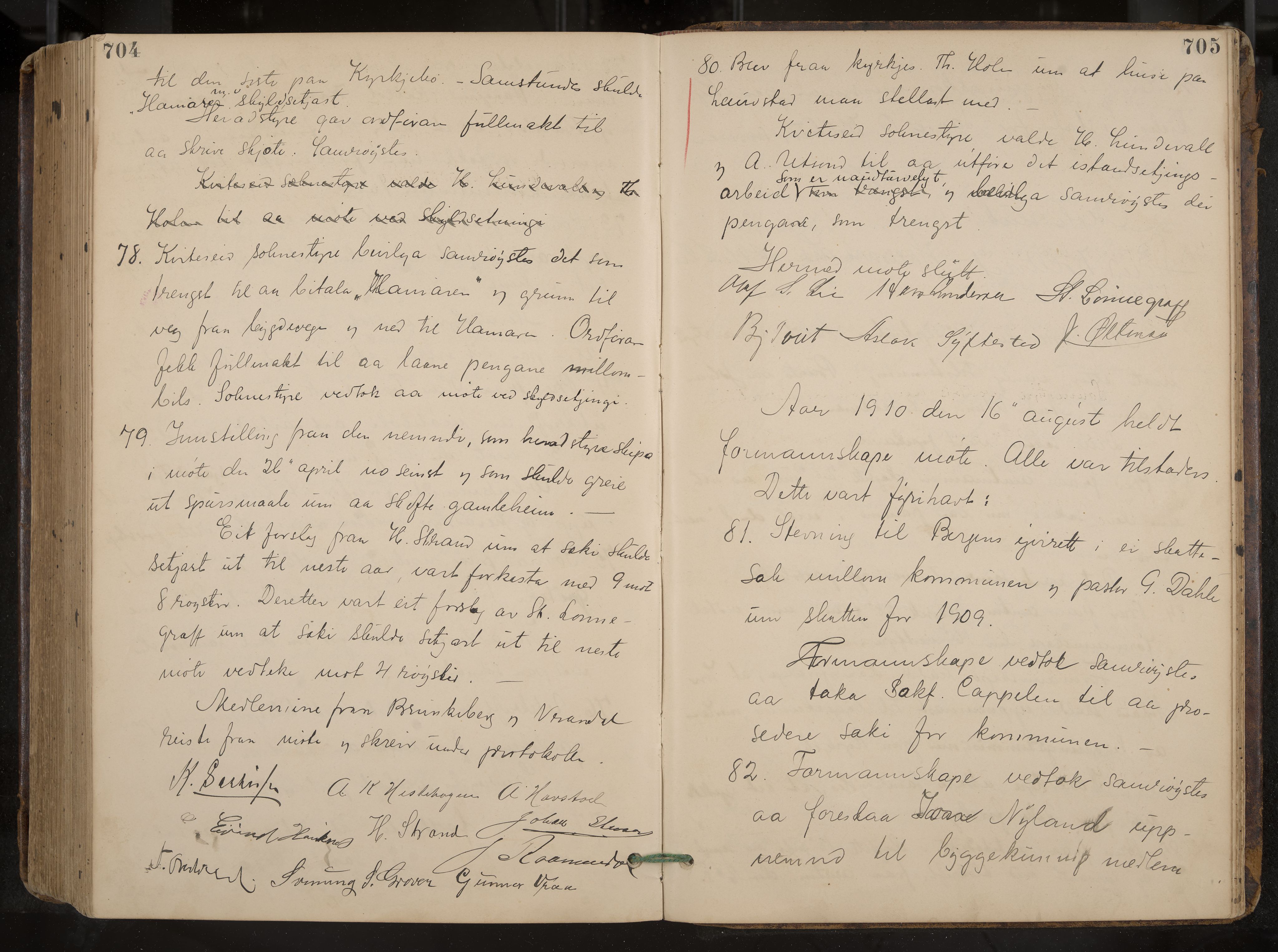 Kviteseid formannskap og sentraladministrasjon, IKAK/0829021/A/Aa/L0004: Møtebok, 1896-1911, p. 704-705