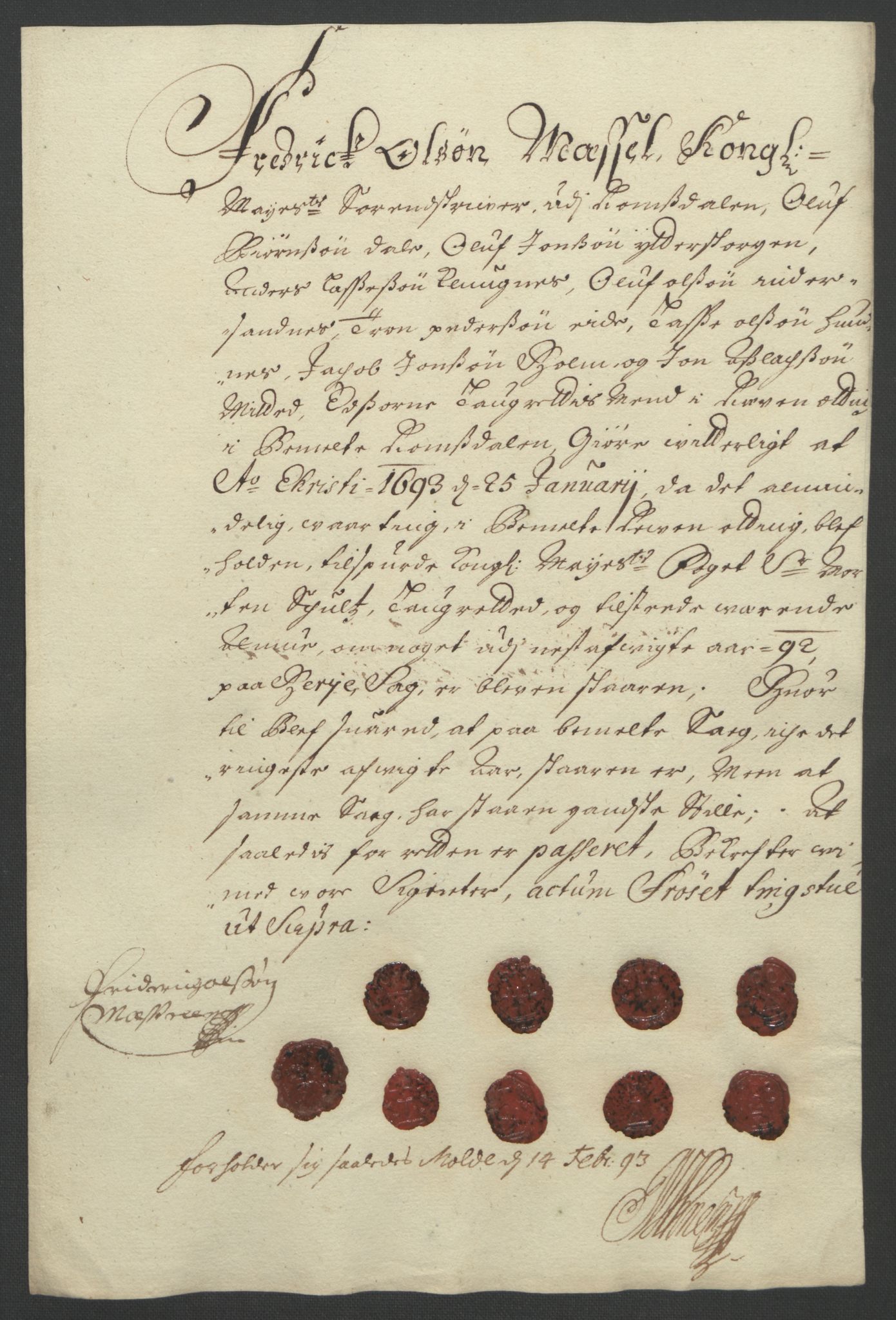 Rentekammeret inntil 1814, Reviderte regnskaper, Fogderegnskap, RA/EA-4092/R55/L3650: Fogderegnskap Romsdal, 1692, p. 85