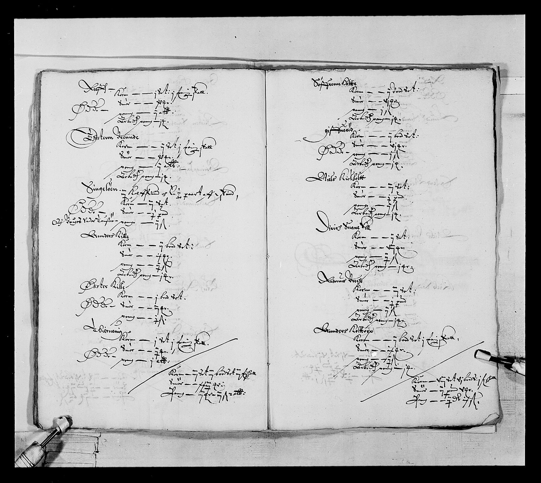 Stattholderembetet 1572-1771, AV/RA-EA-2870/Ek/L0022/0001: Jordebøker 1633-1658: / Jordebok over viss rente i Tune, Åbygge, Hvaler og Veme skipreide, 1646-1647, p. 30