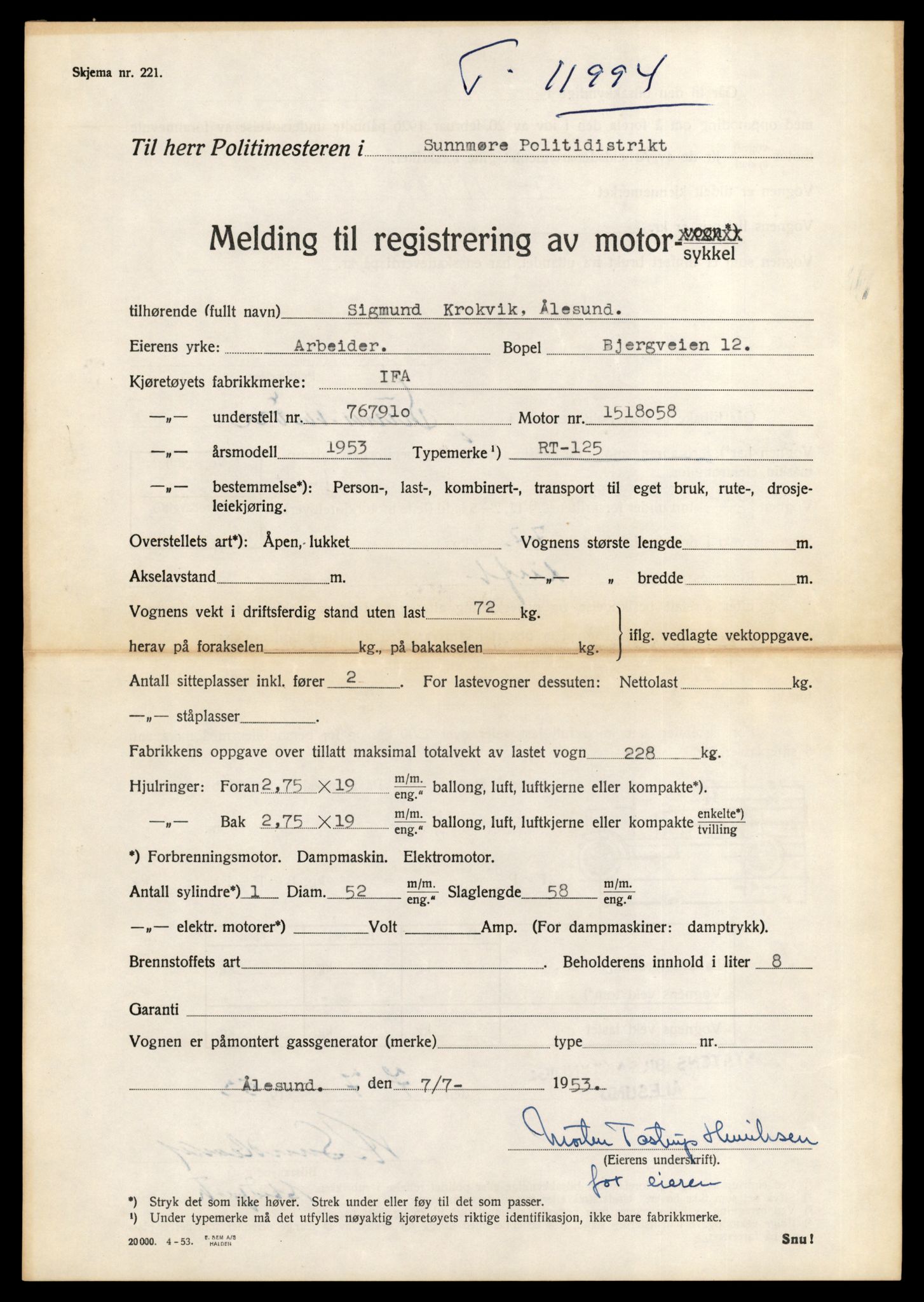 Møre og Romsdal vegkontor - Ålesund trafikkstasjon, AV/SAT-A-4099/F/Fe/L0031: Registreringskort for kjøretøy T 11800 - T 11996, 1927-1998, p. 3312