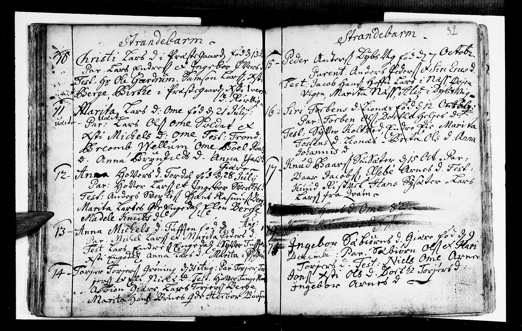 Strandebarm sokneprestembete, SAB/A-78401/H/Haa: Parish register (official) no. A 2 /1, 1727-1750, p. 32