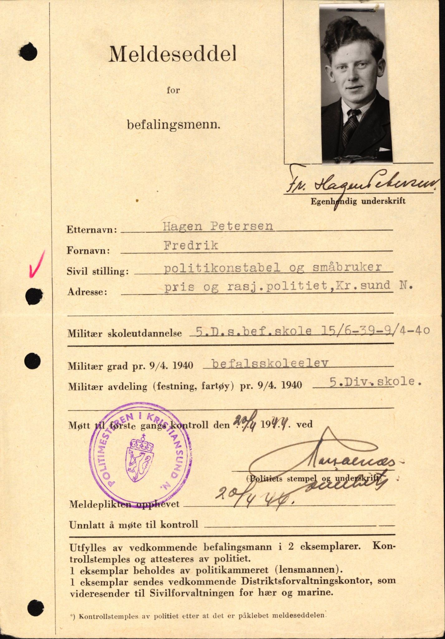 Forsvaret, Forsvarets krigshistoriske avdeling, AV/RA-RAFA-2017/Y/Yf/L0209: II-C-11-2121  -  Okkupasjonstiden.  Meldesedler for befal med foto og oppl. om militær grad 9. apr. 1940., 1944-1945, p. 504