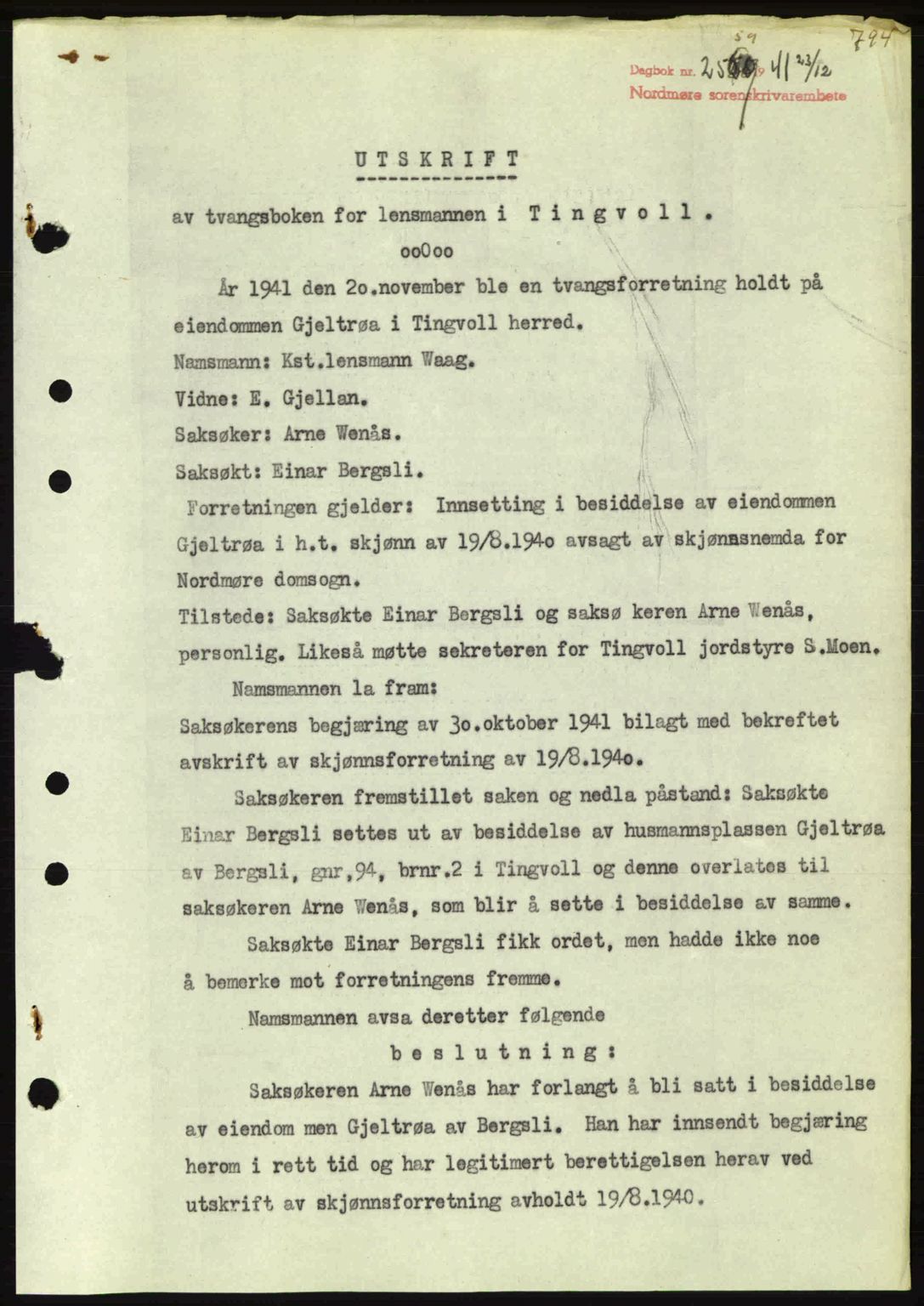 Nordmøre sorenskriveri, AV/SAT-A-4132/1/2/2Ca: Mortgage book no. B88, 1941-1942, Diary no: : 2559/1941