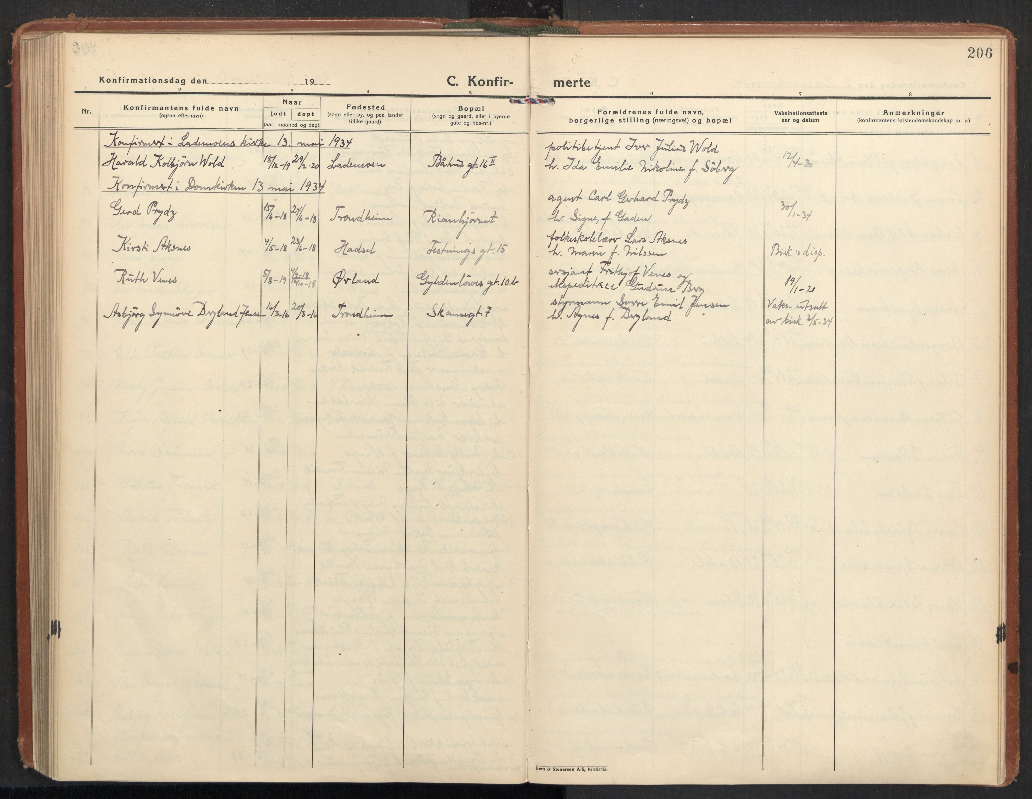 Ministerialprotokoller, klokkerbøker og fødselsregistre - Sør-Trøndelag, AV/SAT-A-1456/604/L0208: Parish register (official) no. 604A28, 1923-1937, p. 206