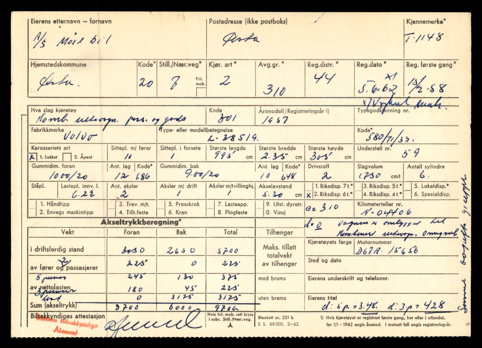 Møre og Romsdal vegkontor - Ålesund trafikkstasjon, AV/SAT-A-4099/F/Fe/L0010: Registreringskort for kjøretøy T 1050 - T 1169, 1927-1998, p. 2791