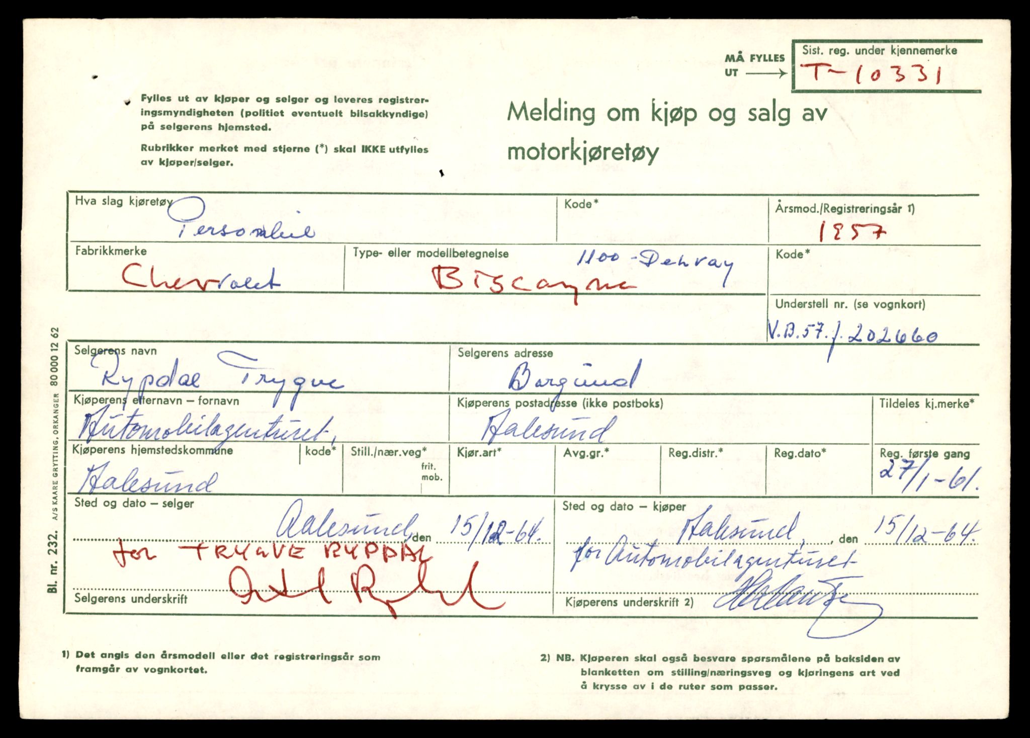 Møre og Romsdal vegkontor - Ålesund trafikkstasjon, AV/SAT-A-4099/F/Fe/L0019: Registreringskort for kjøretøy T 10228 - T 10350, 1927-1998, p. 2537