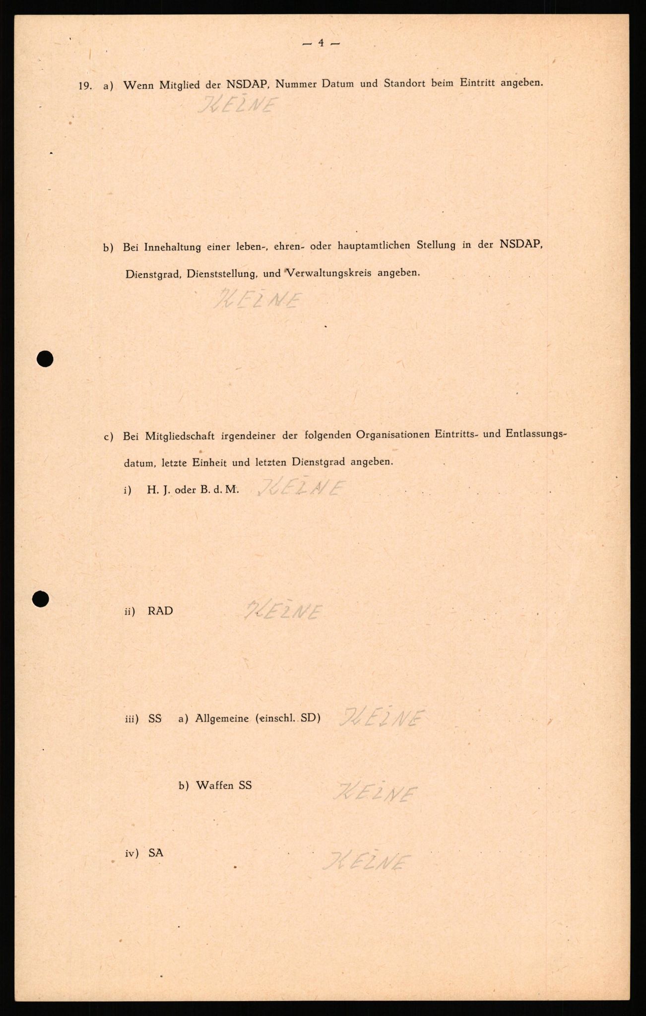 Forsvaret, Forsvarets overkommando II, AV/RA-RAFA-3915/D/Db/L0041: CI Questionaires.  Diverse nasjonaliteter., 1945-1946, p. 100