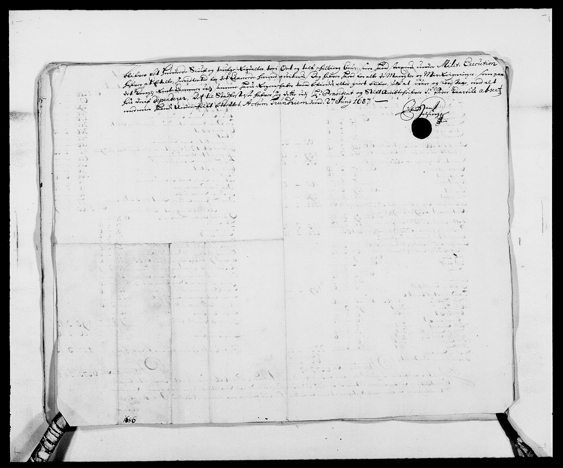 Rentekammeret inntil 1814, Reviderte regnskaper, Fogderegnskap, AV/RA-EA-4092/R57/L3845: Fogderegnskap Fosen, 1687, p. 15