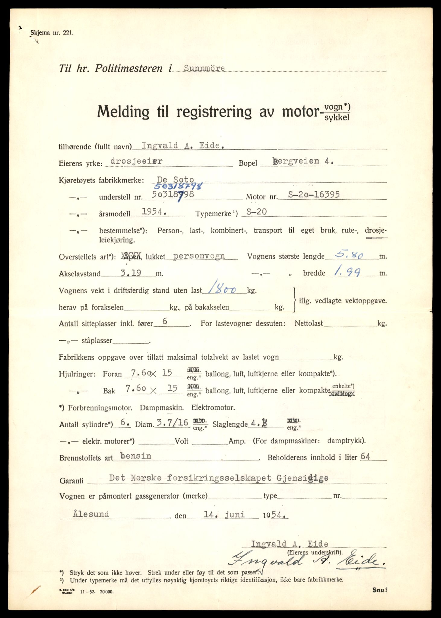 Møre og Romsdal vegkontor - Ålesund trafikkstasjon, SAT/A-4099/F/Fe/L0008: Registreringskort for kjøretøy T 747 - T 894, 1927-1998, p. 2070