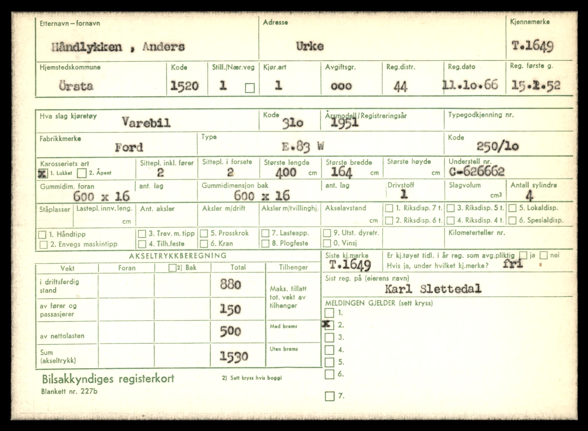 Møre og Romsdal vegkontor - Ålesund trafikkstasjon, SAT/A-4099/F/Fe/L0014: Registreringskort for kjøretøy T 1565 - T 1698, 1927-1998, p. 1872