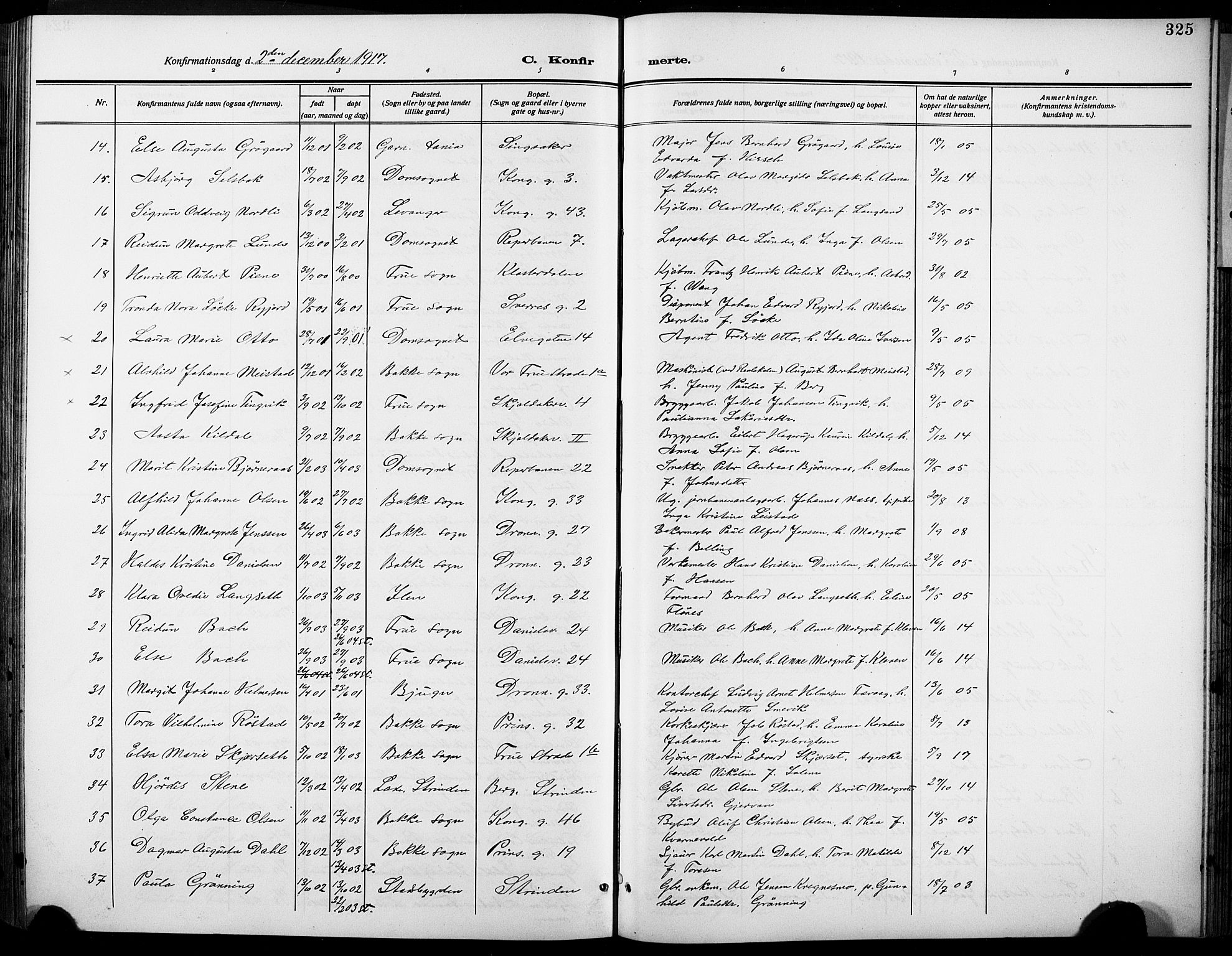Ministerialprotokoller, klokkerbøker og fødselsregistre - Sør-Trøndelag, SAT/A-1456/601/L0096: Parish register (copy) no. 601C14, 1911-1931, p. 325