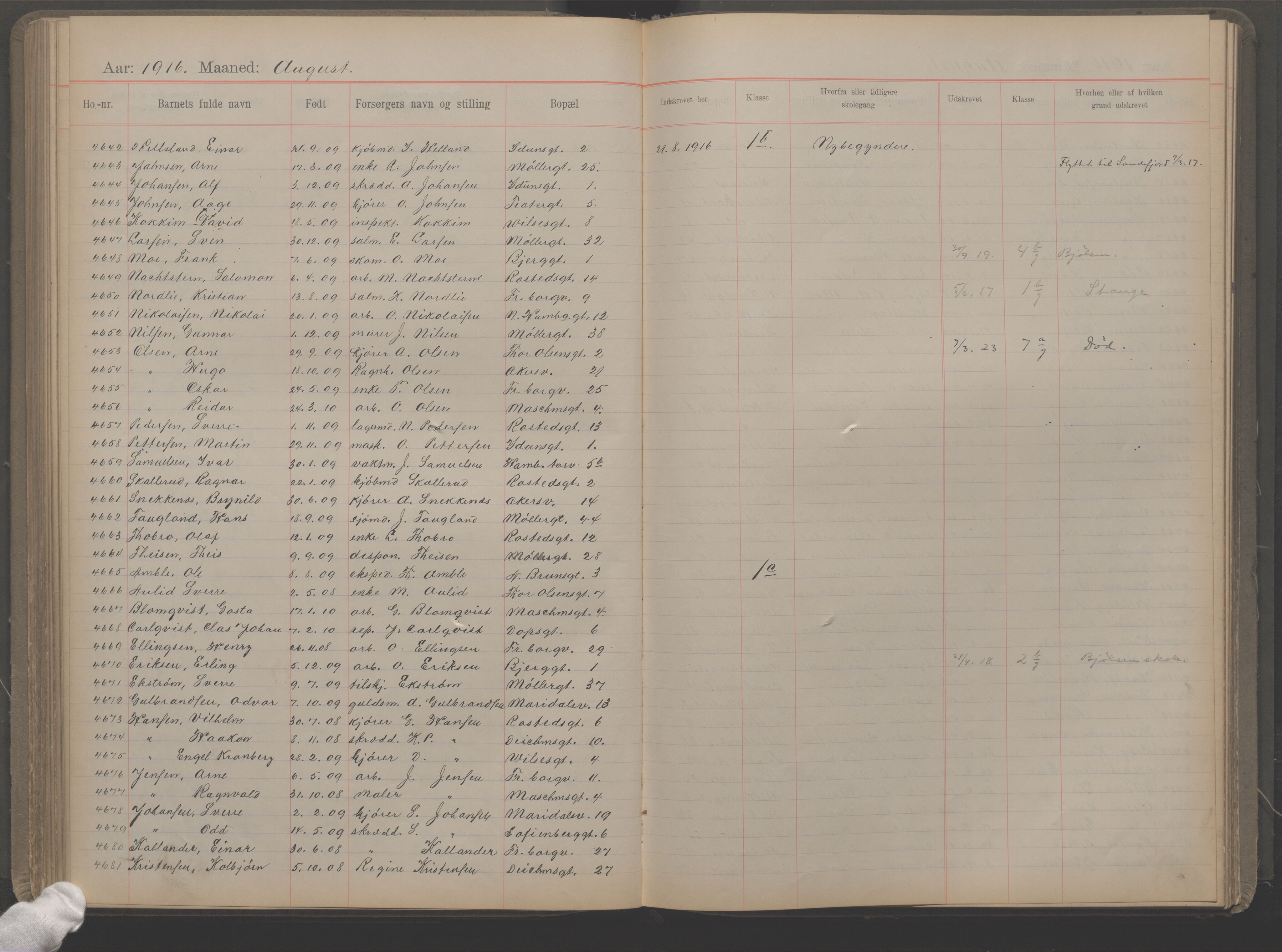 Møllergata skole, OBA/A-20129/F/Fa/L0002: Ut-/innskrivningsprotokoll, 1907-1932, p. 121