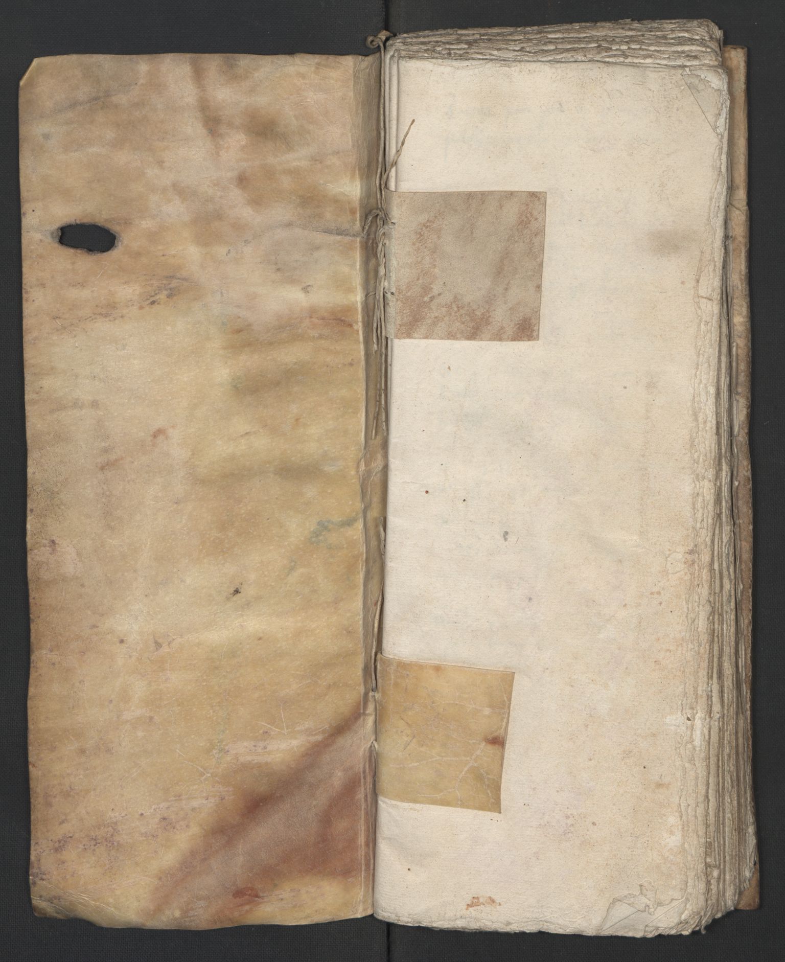 Rentekammeret inntil 1814, Reviderte regnskaper, Lensregnskaper, RA/EA-5023/R/Ra/L0006: Bergenhus len, 1518-1519