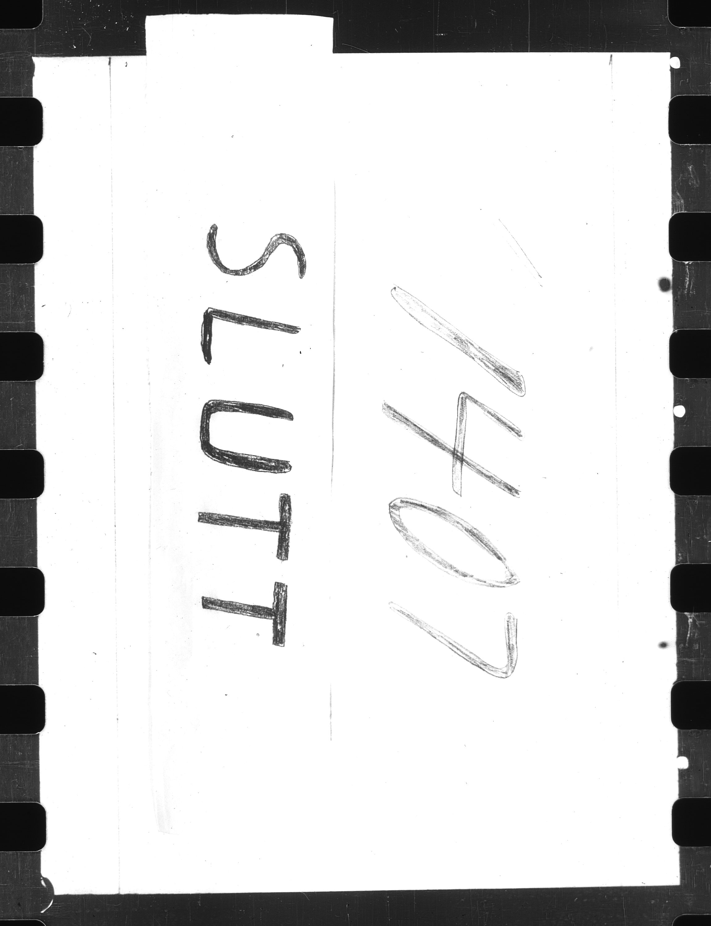 Documents Section, RA/RAFA-2200/V/L0061: Film med LMDC Serial Numbers, 1940-1945, p. 84