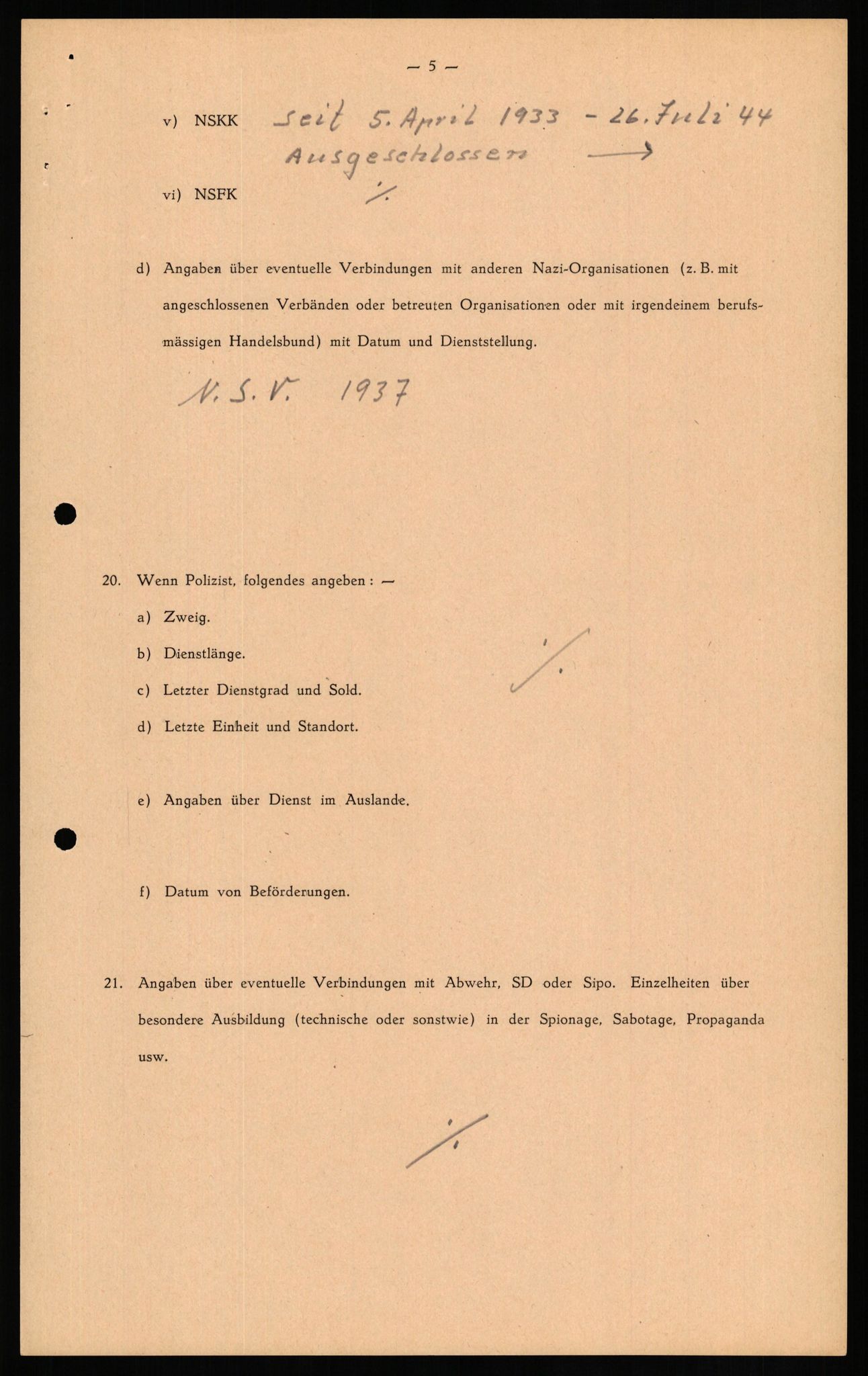 Forsvaret, Forsvarets overkommando II, AV/RA-RAFA-3915/D/Db/L0020: CI Questionaires. Tyske okkupasjonsstyrker i Norge. Tyskere., 1945-1946, p. 345