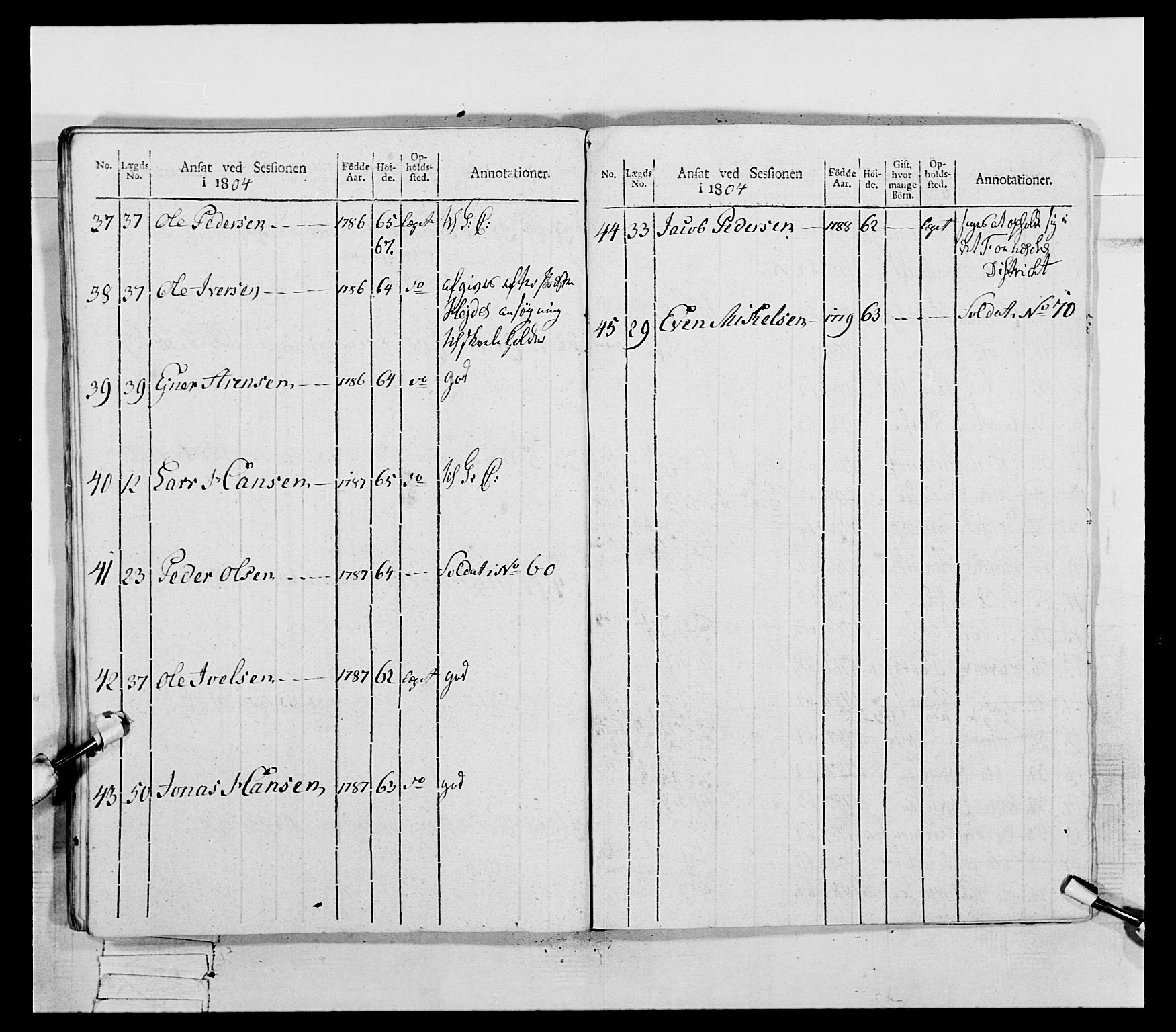 Generalitets- og kommissariatskollegiet, Det kongelige norske kommissariatskollegium, AV/RA-EA-5420/E/Eh/L0075b: 1. Trondheimske nasjonale infanteriregiment, 1807, p. 319