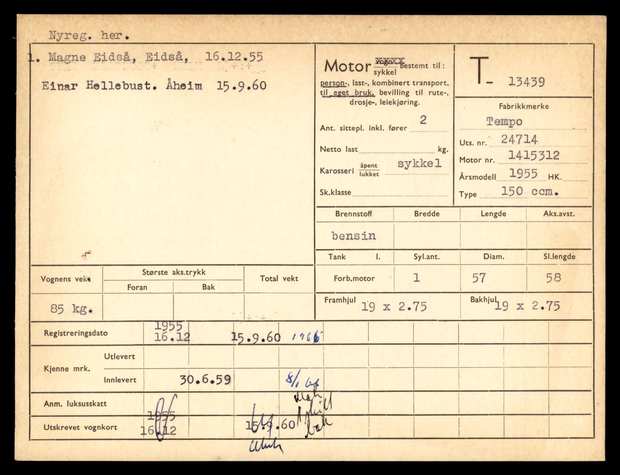 Møre og Romsdal vegkontor - Ålesund trafikkstasjon, AV/SAT-A-4099/F/Fe/L0039: Registreringskort for kjøretøy T 13361 - T 13530, 1927-1998, p. 1319