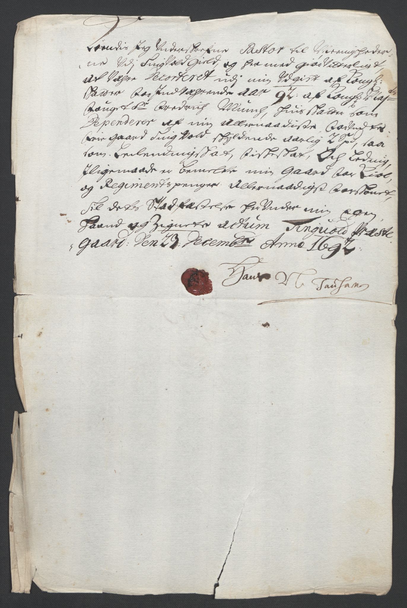 Rentekammeret inntil 1814, Reviderte regnskaper, Fogderegnskap, AV/RA-EA-4092/R56/L3735: Fogderegnskap Nordmøre, 1692-1693, p. 188