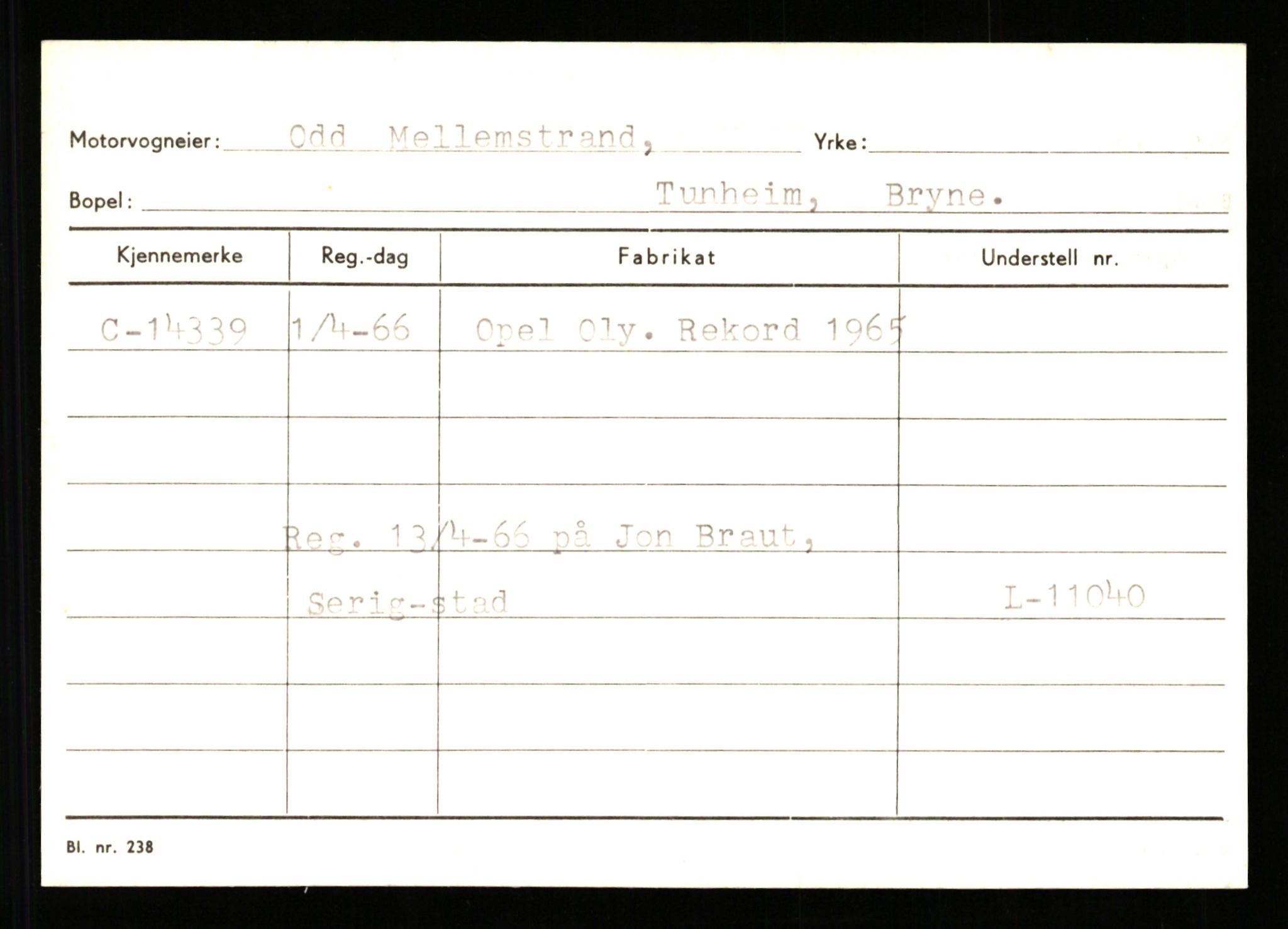 Stavanger trafikkstasjon, AV/SAST-A-101942/0/G/L0003: Registreringsnummer: 10466 - 15496, 1930-1971, p. 2627