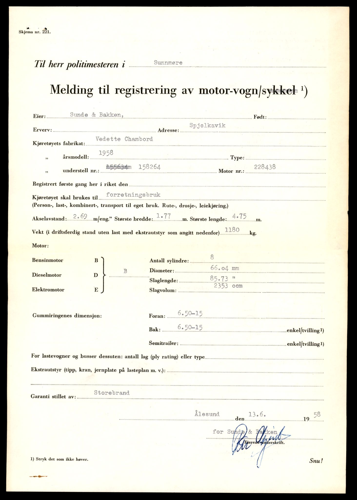 Møre og Romsdal vegkontor - Ålesund trafikkstasjon, AV/SAT-A-4099/F/Fe/L0043: Registreringskort for kjøretøy T 14080 - T 14204, 1927-1998, p. 431