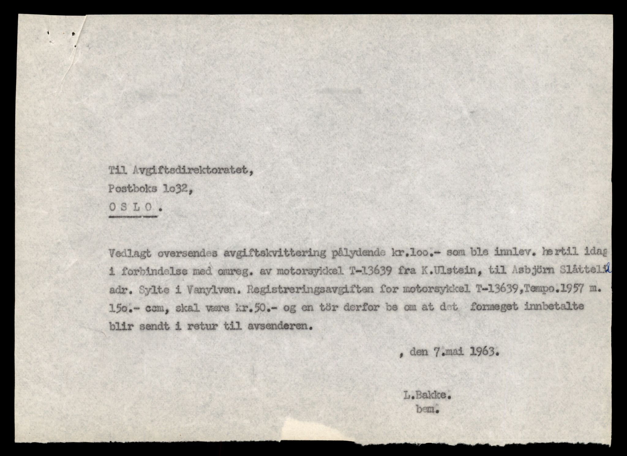 Møre og Romsdal vegkontor - Ålesund trafikkstasjon, AV/SAT-A-4099/F/Fe/L0040: Registreringskort for kjøretøy T 13531 - T 13709, 1927-1998, p. 1905