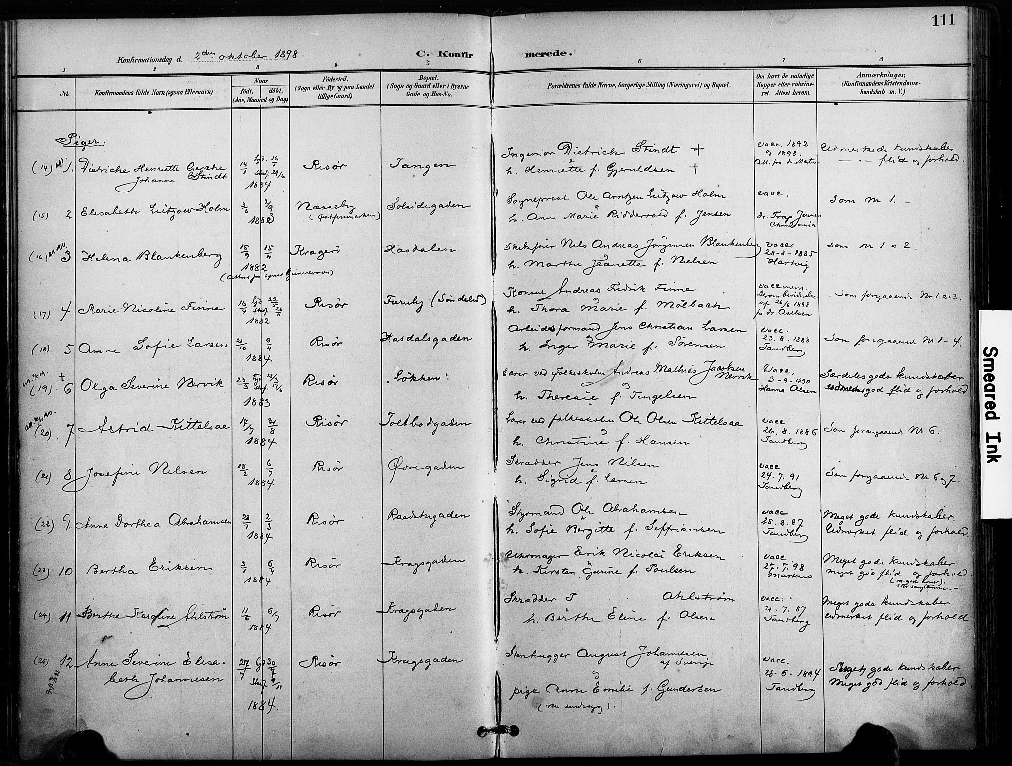 Risør sokneprestkontor, AV/SAK-1111-0035/F/Fa/L0010: Parish register (official) no. A 10, 1896-1906, p. 111