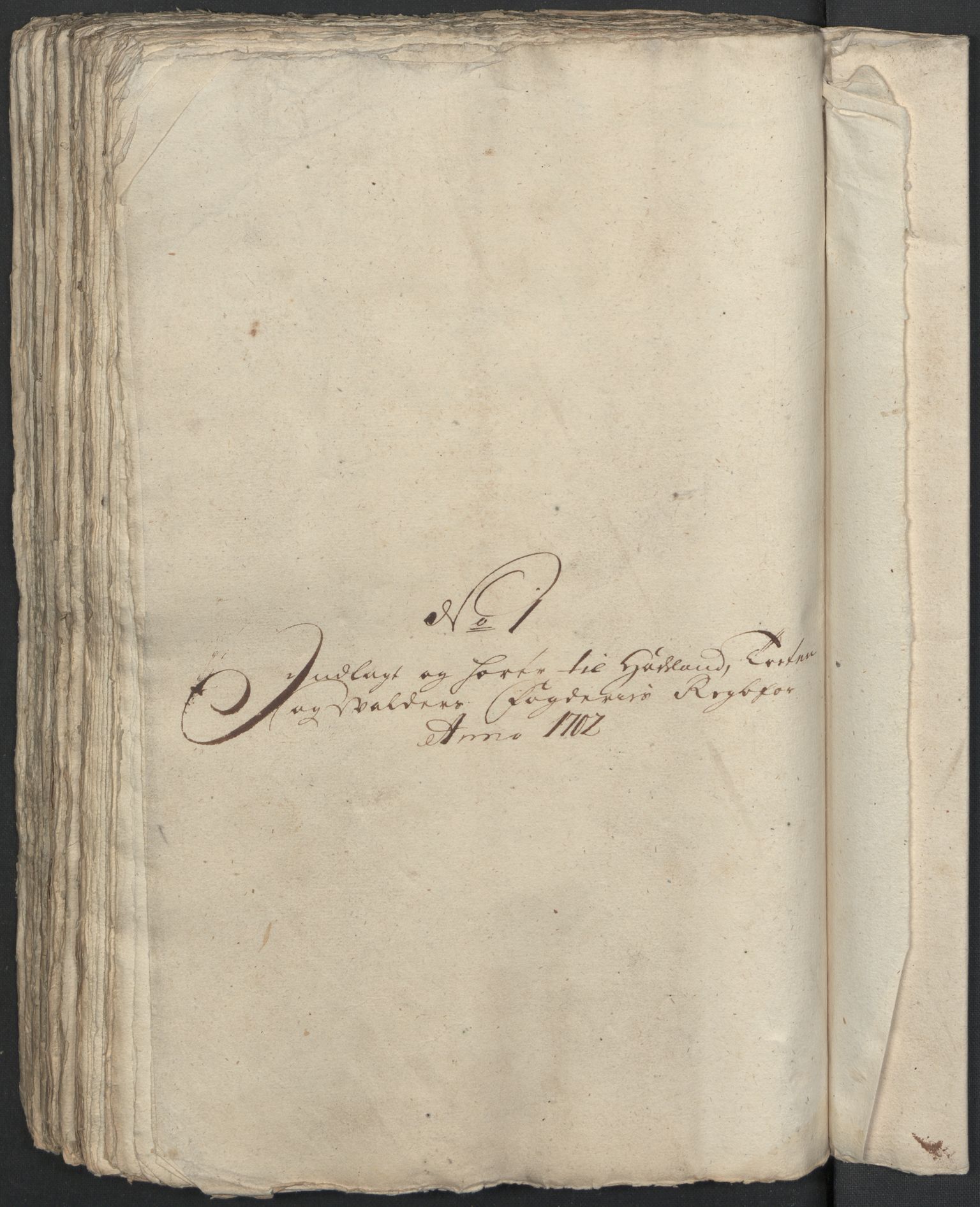 Rentekammeret inntil 1814, Reviderte regnskaper, Fogderegnskap, AV/RA-EA-4092/R18/L1300: Fogderegnskap Hadeland, Toten og Valdres, 1702, p. 207