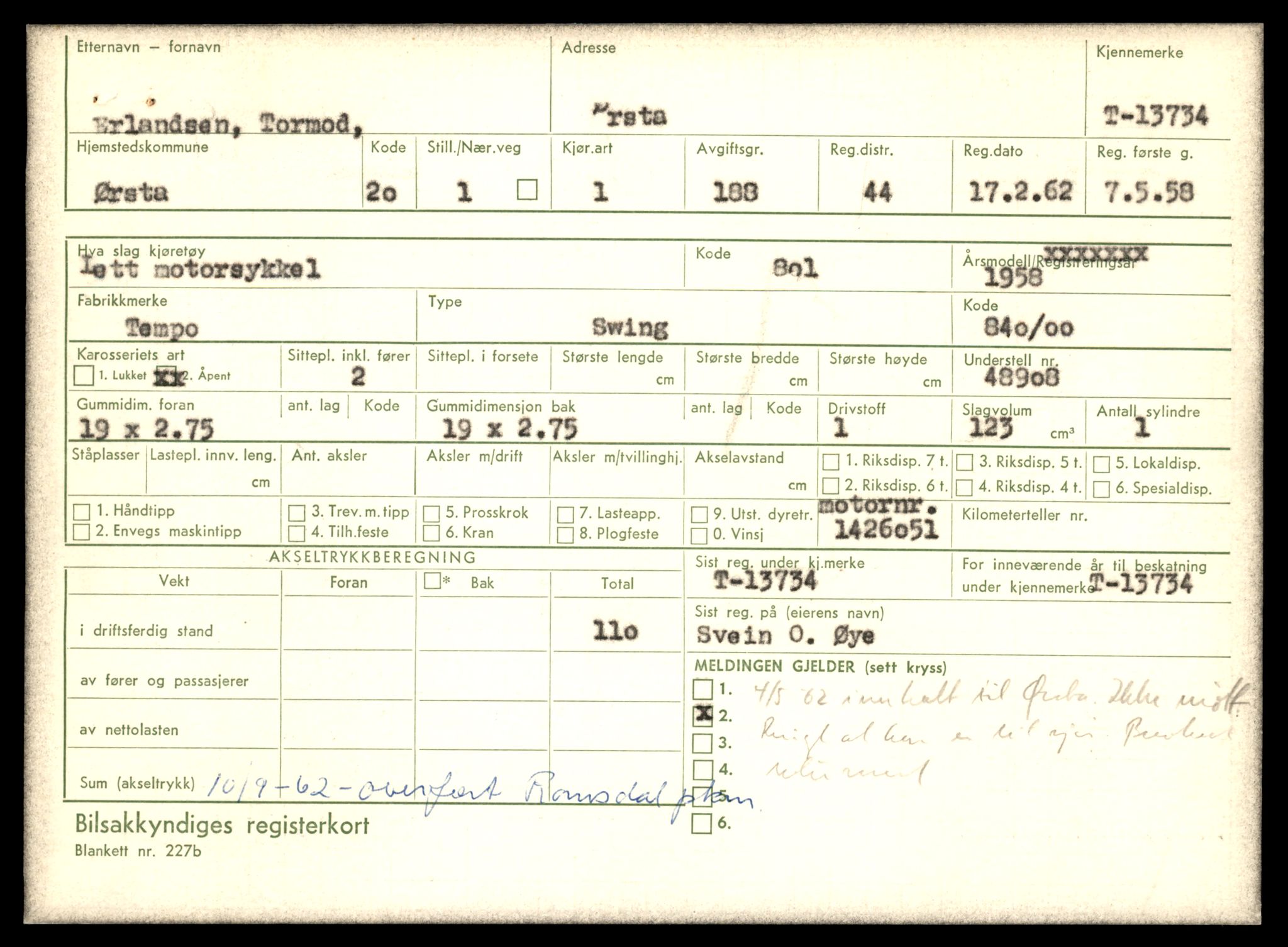 Møre og Romsdal vegkontor - Ålesund trafikkstasjon, AV/SAT-A-4099/F/Fe/L0041: Registreringskort for kjøretøy T 13710 - T 13905, 1927-1998, p. 421