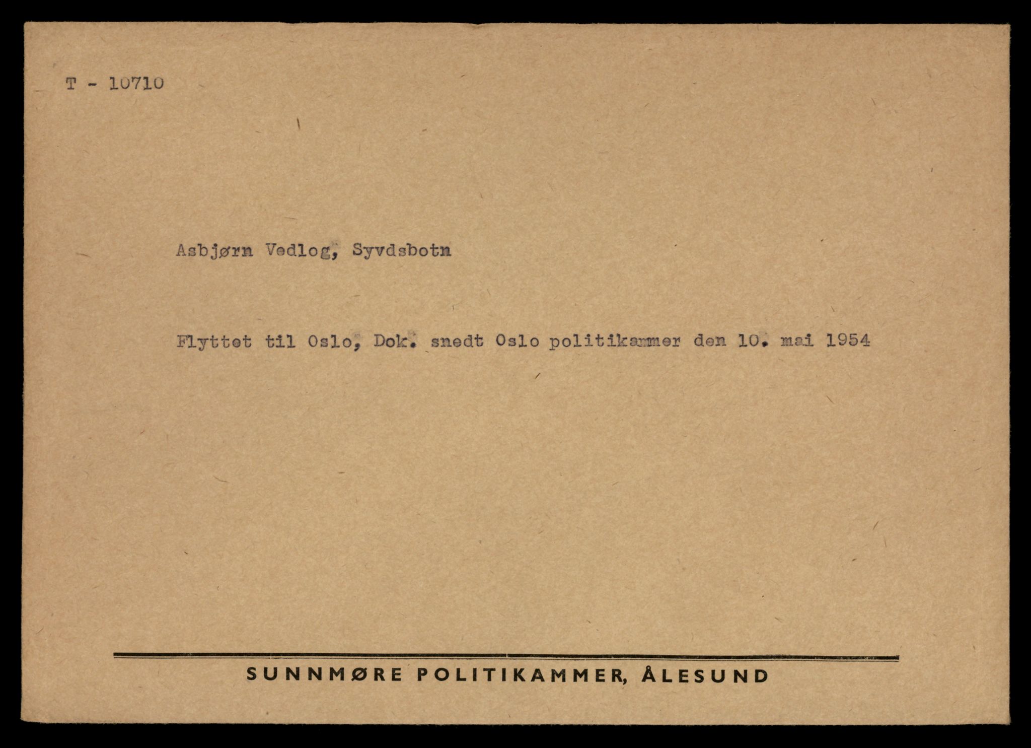 Møre og Romsdal vegkontor - Ålesund trafikkstasjon, SAT/A-4099/F/Fe/L0023: Registreringskort for kjøretøy T 10695 - T 10809, 1927-1998, p. 482