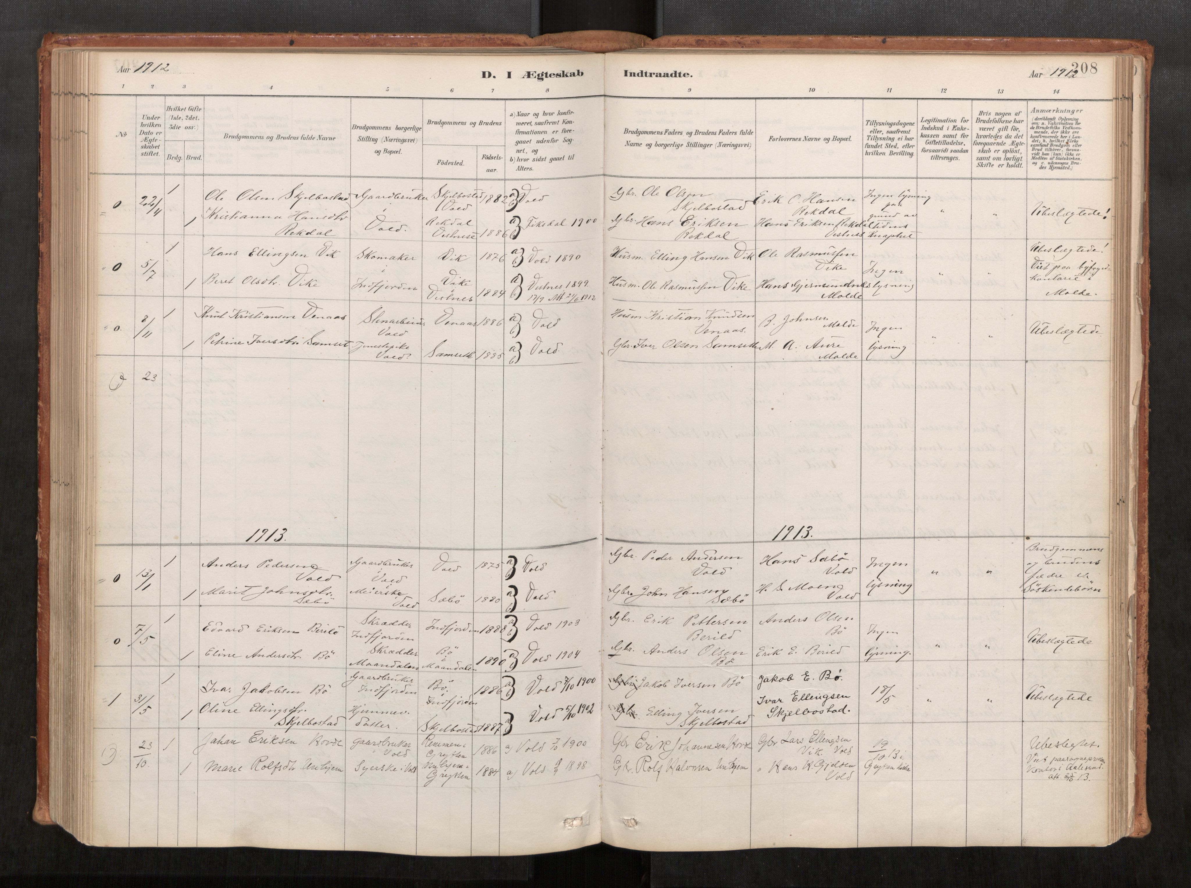Ministerialprotokoller, klokkerbøker og fødselsregistre - Møre og Romsdal, SAT/A-1454/543/L0568: Parish register (official) no. 543A03, 1885-1915, p. 208