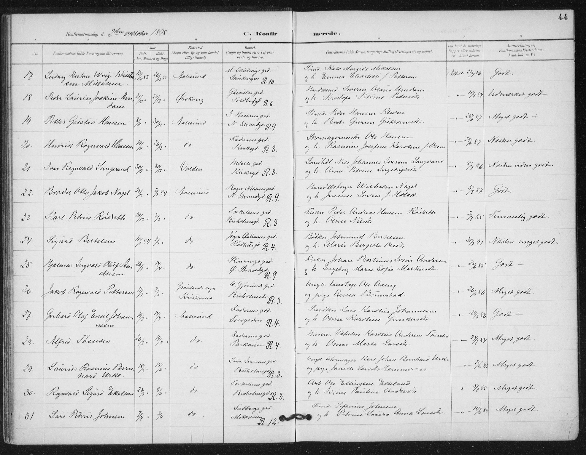 Ministerialprotokoller, klokkerbøker og fødselsregistre - Møre og Romsdal, AV/SAT-A-1454/529/L0457: Parish register (official) no. 529A07, 1894-1903, p. 44