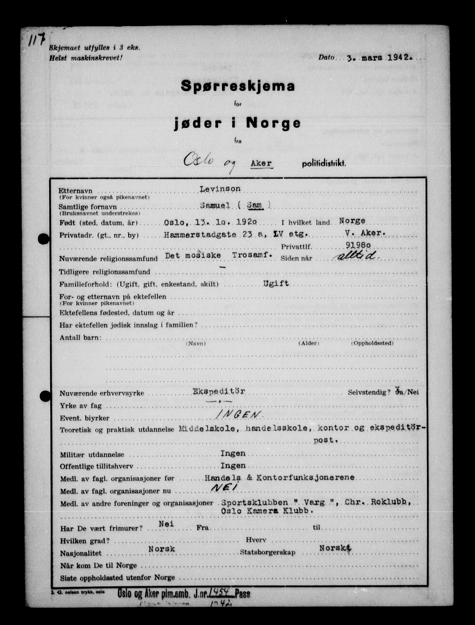 Statspolitiet - Hovedkontoret / Osloavdelingen, AV/RA-S-1329/G/Ga/L0012: Spørreskjema for jøder i Norge. 1: Aker 114- 207 (Levinson-Wozak) og 656 (Salomon). 2: Arendal-Hordaland. 3: Horten-Romerike.  , 1942, p. 12