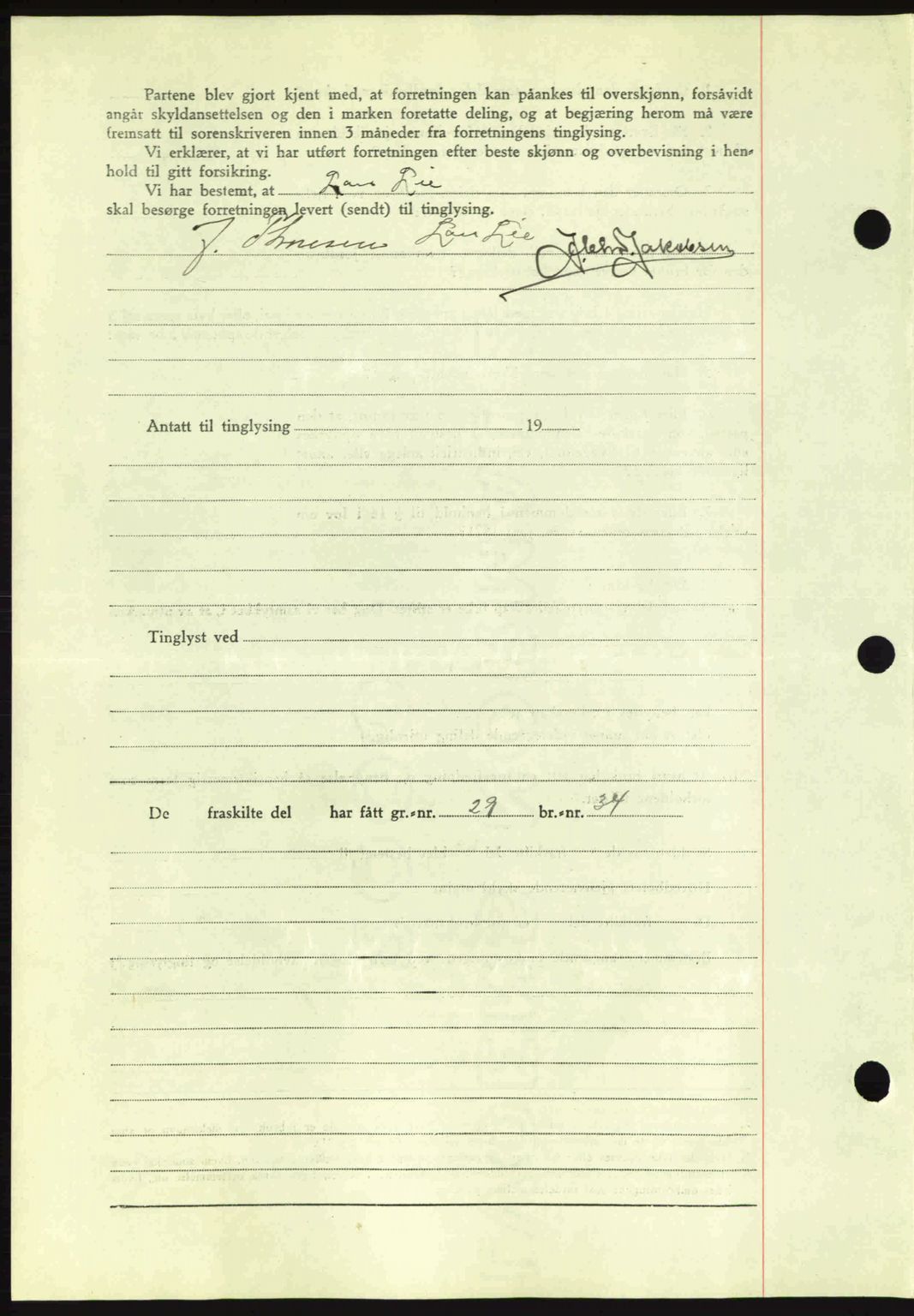 Romsdal sorenskriveri, AV/SAT-A-4149/1/2/2C: Mortgage book no. A8, 1939-1940, Diary no: : 751/1940