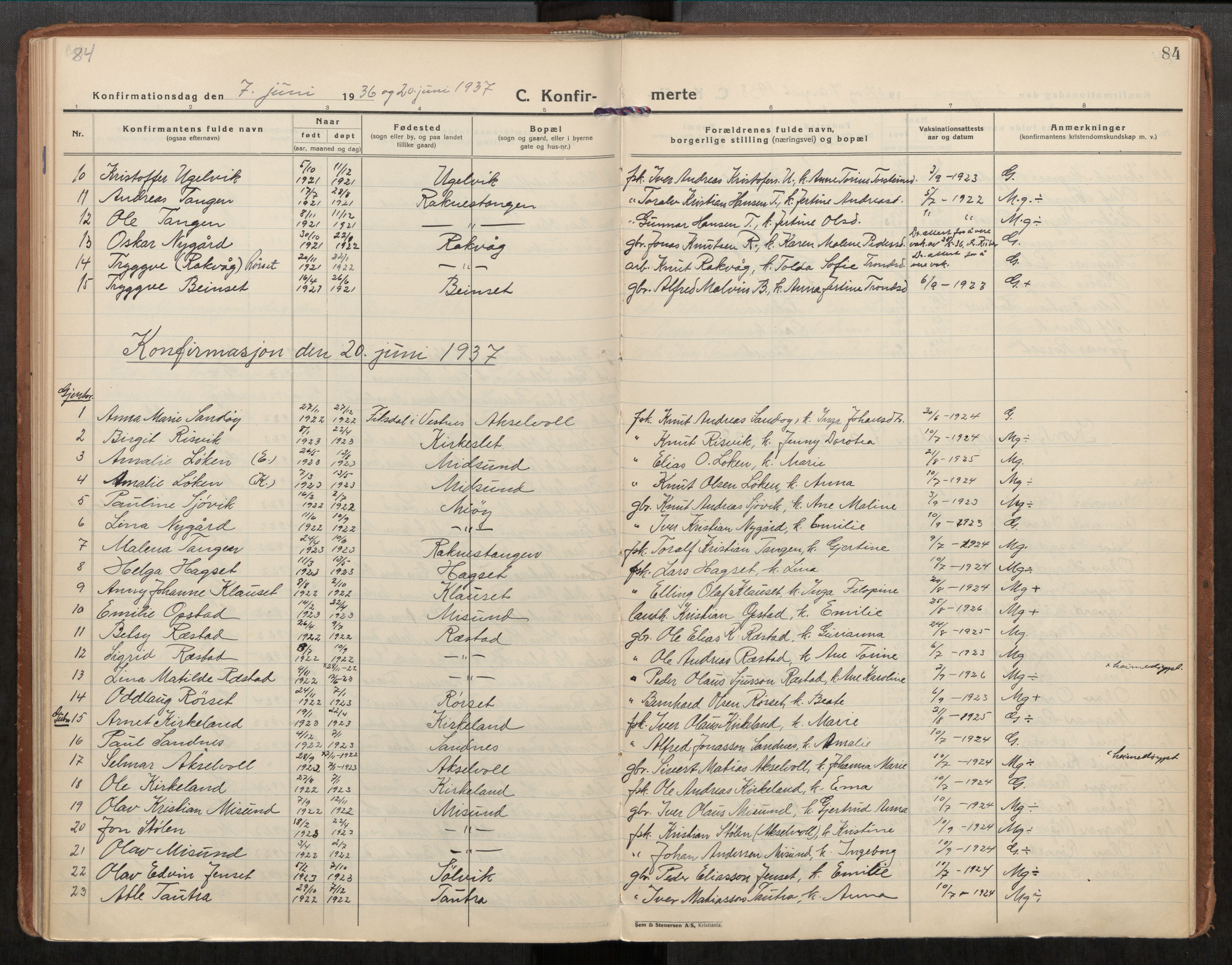 Ministerialprotokoller, klokkerbøker og fødselsregistre - Møre og Romsdal, AV/SAT-A-1454/563/L0741: Parish register (official) no. 563A03, 1924-1945, p. 84