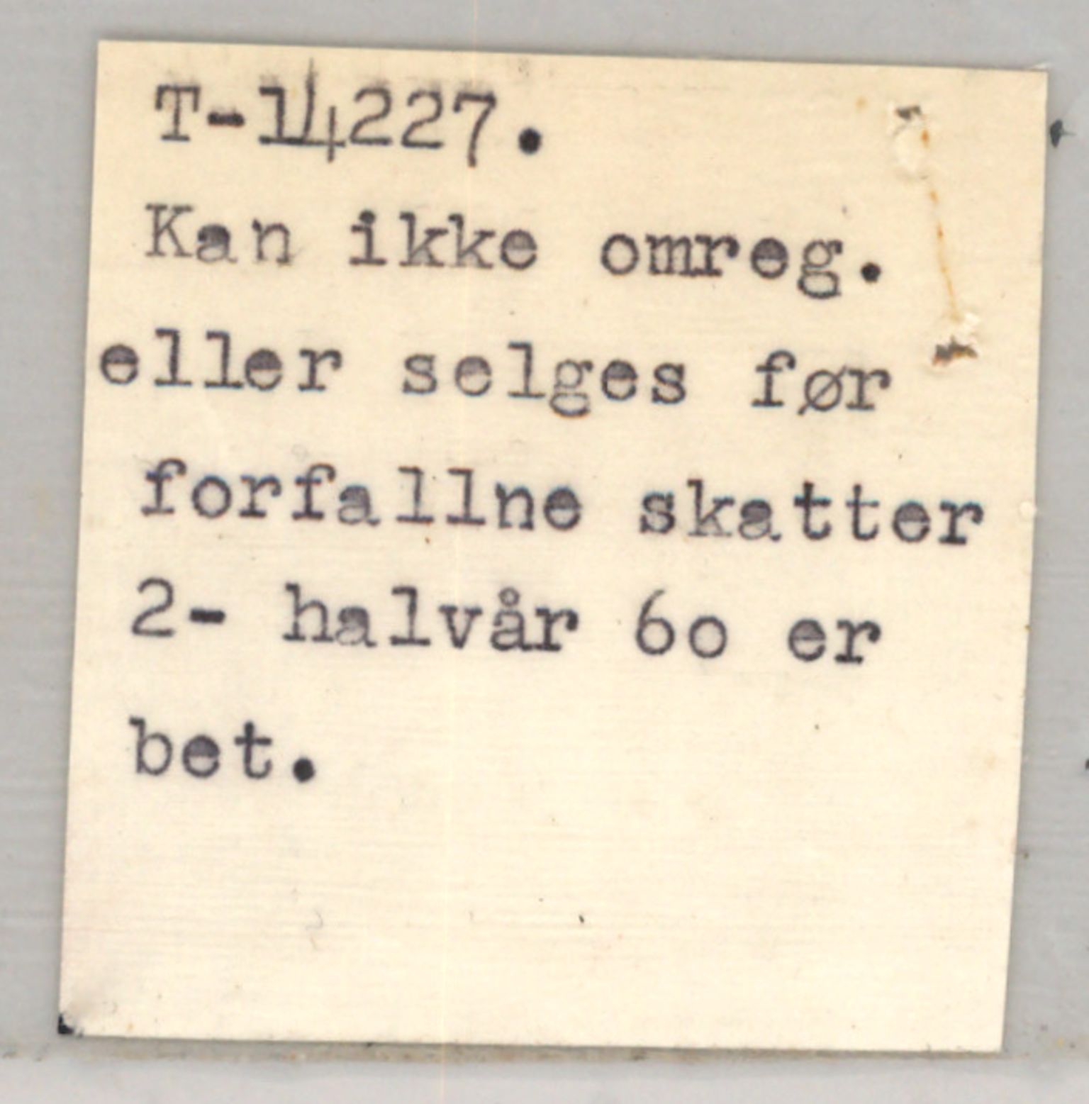 Møre og Romsdal vegkontor - Ålesund trafikkstasjon, AV/SAT-A-4099/F/Fe/L0044: Registreringskort for kjøretøy T 14205 - T 14319, 1927-1998, p. 668