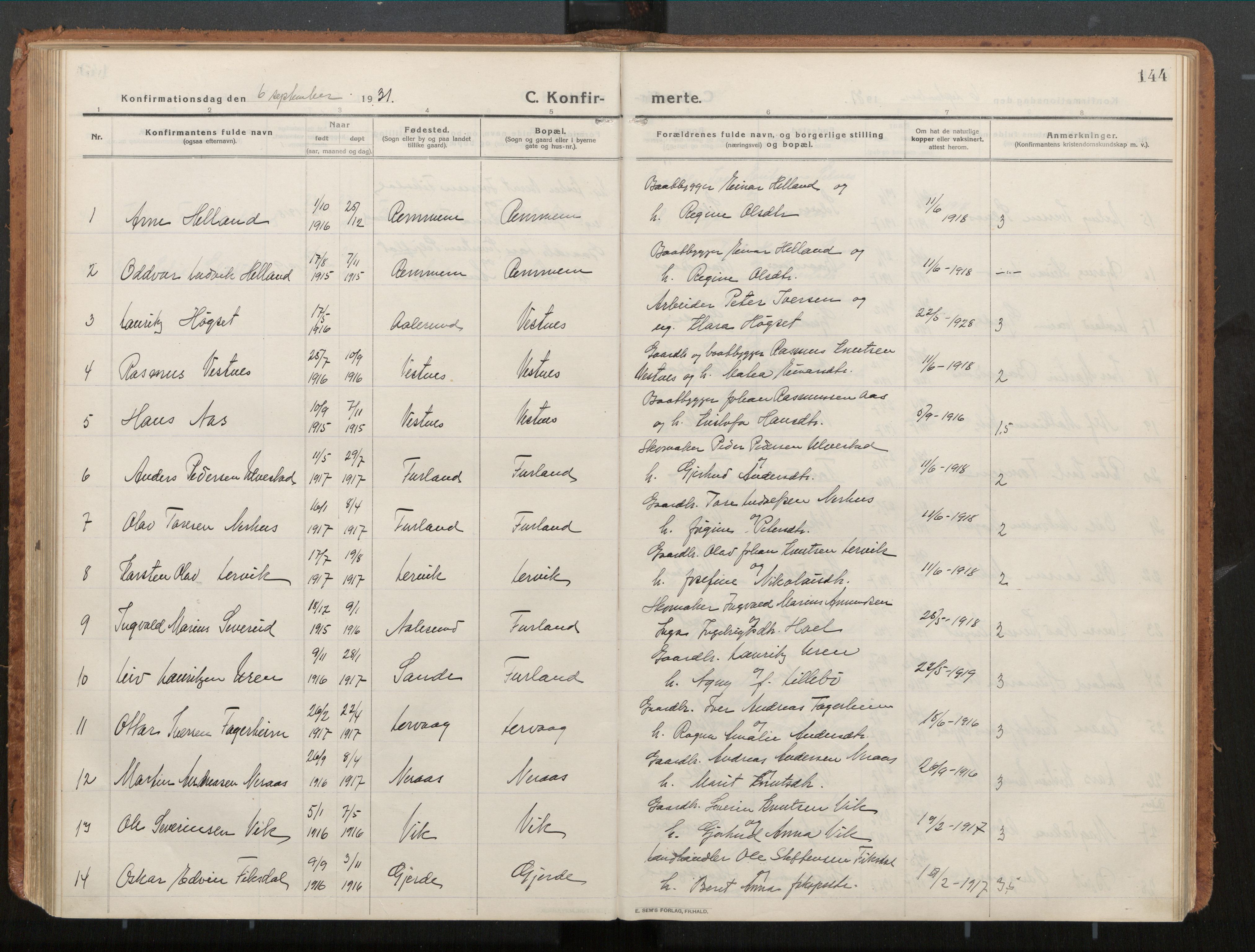 Ministerialprotokoller, klokkerbøker og fødselsregistre - Møre og Romsdal, AV/SAT-A-1454/539/L0534a: Parish register (official) no. 539A08, 1912-1935, p. 144