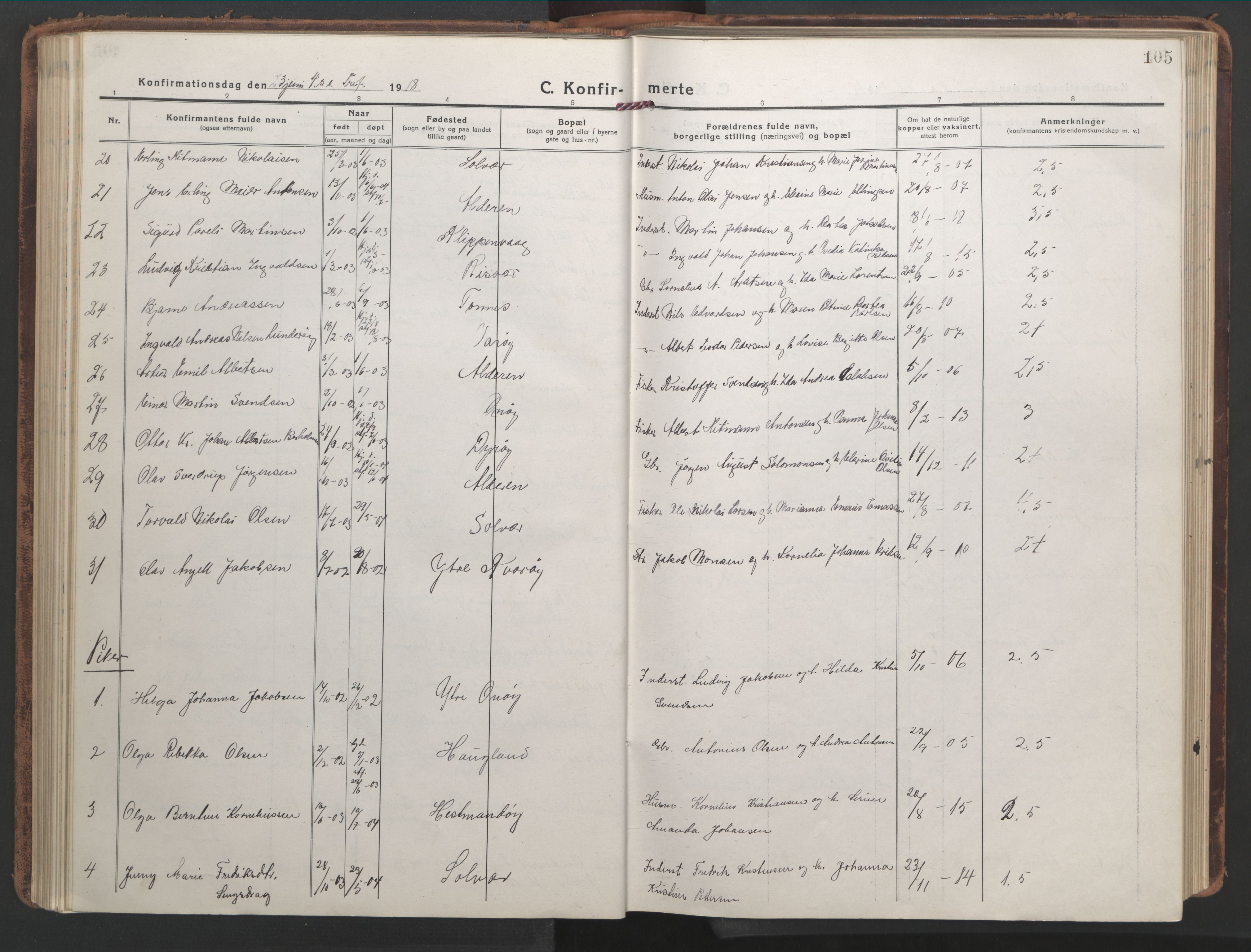 Ministerialprotokoller, klokkerbøker og fødselsregistre - Nordland, AV/SAT-A-1459/839/L0574: Parish register (copy) no. 839C04, 1918-1950, p. 105