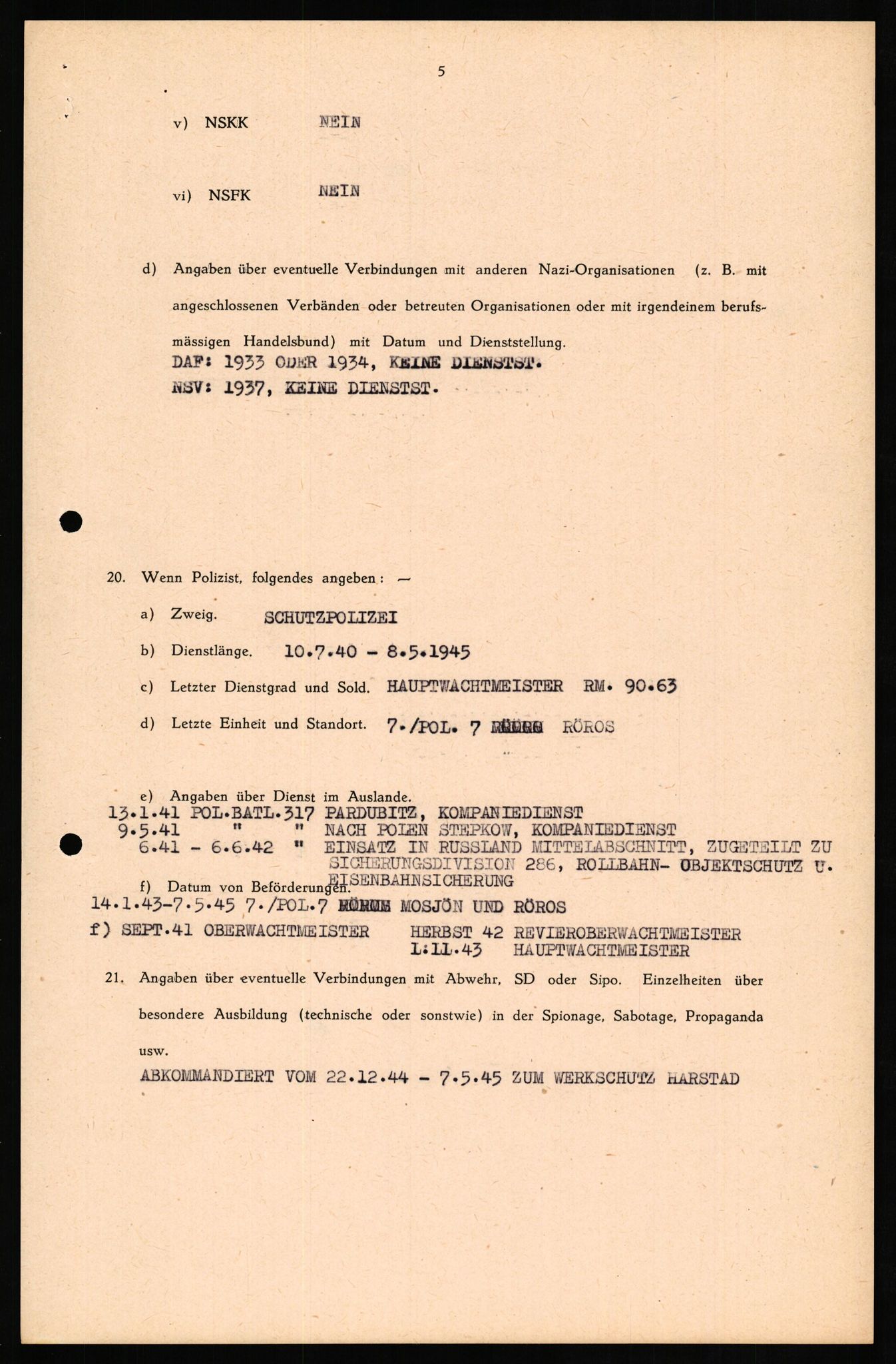 Forsvaret, Forsvarets overkommando II, AV/RA-RAFA-3915/D/Db/L0017: CI Questionaires. Tyske okkupasjonsstyrker i Norge. Tyskere., 1945-1946, p. 386