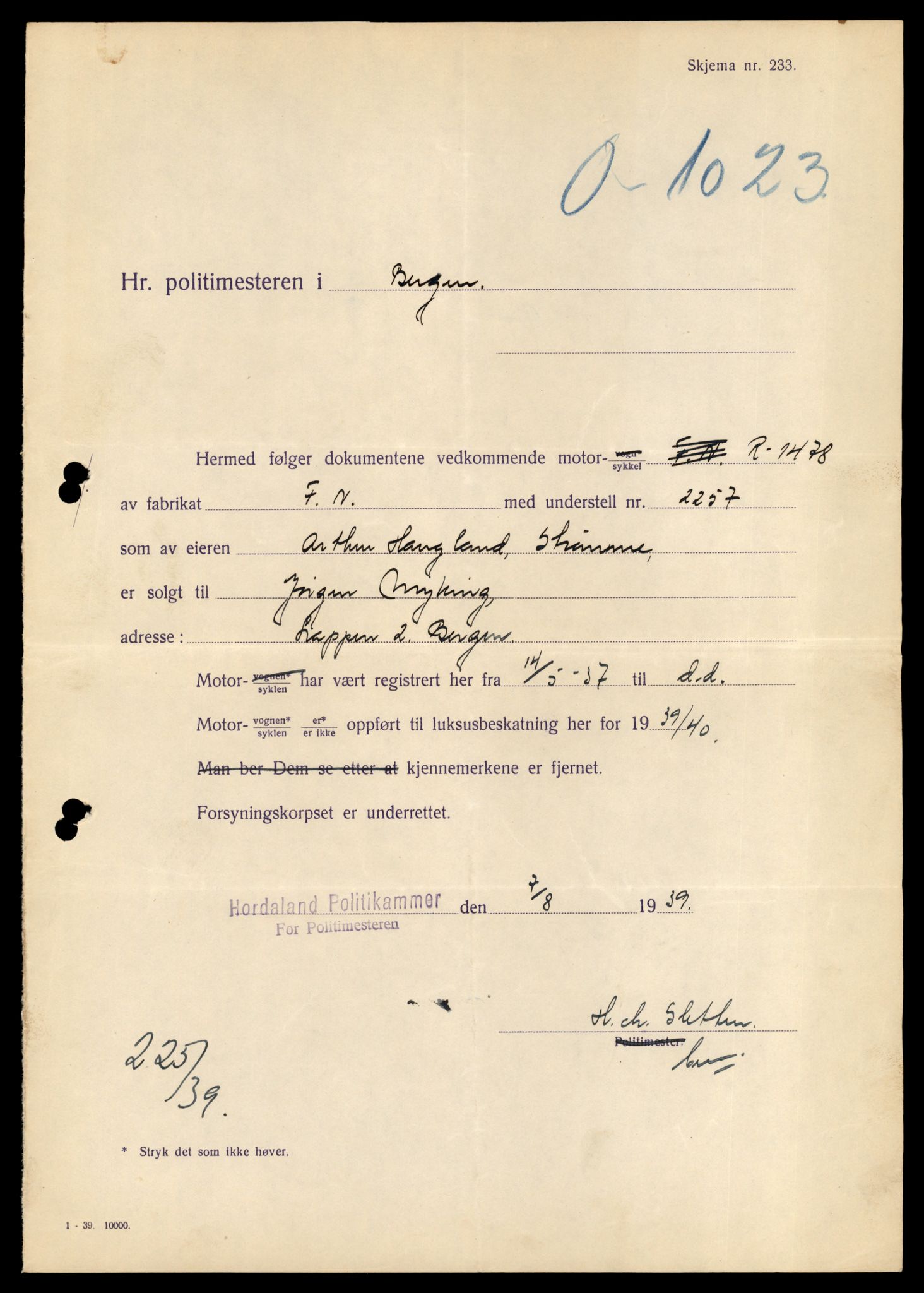 Møre og Romsdal vegkontor - Ålesund trafikkstasjon, SAT/A-4099/F/Fe/L0037: Registreringskort for kjøretøy T 13031 - T 13179, 1927-1998, p. 195