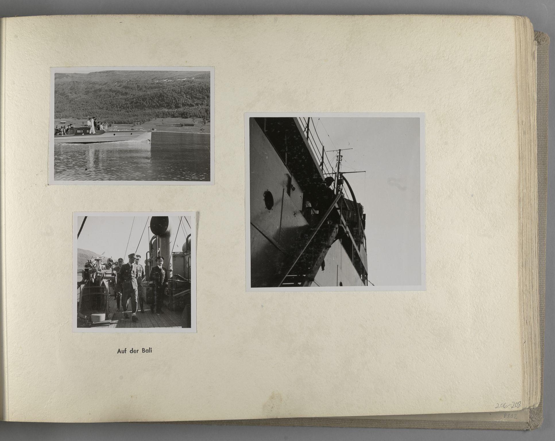 Tyske arkiver, Reichskommissariat, Bildarchiv, AV/RA-RAFA-3309/U/L0071: Fotoalbum: Mit dem Reichskommissar nach Nordnorwegen und Finnland 10. bis 27. Juli 1942, 1942, p. 85