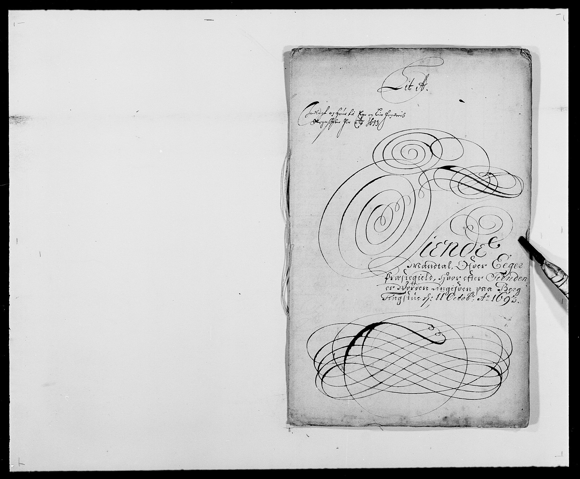 Rentekammeret inntil 1814, Reviderte regnskaper, Fogderegnskap, RA/EA-4092/R28/L1690: Fogderegnskap Eiker og Lier, 1692-1693, p. 132