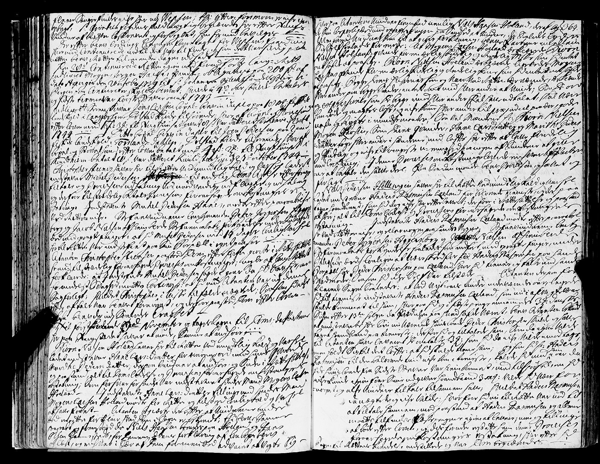 Helgeland sorenskriveri, SAT/A-0004/1/1A/L0012: Tingbok 12B, 1743-1745, p. 368b-369a