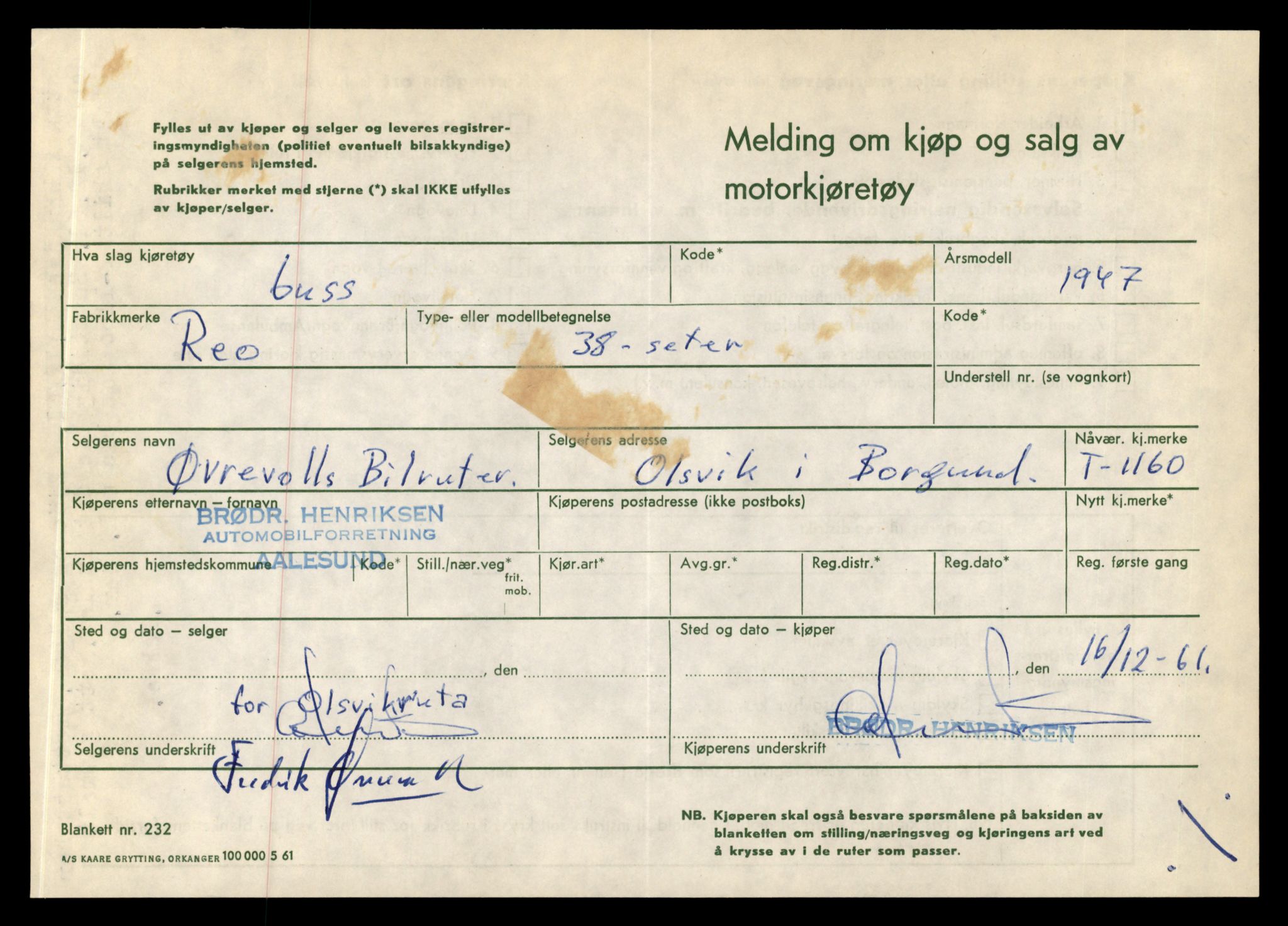 Møre og Romsdal vegkontor - Ålesund trafikkstasjon, AV/SAT-A-4099/F/Fe/L0010: Registreringskort for kjøretøy T 1050 - T 1169, 1927-1998, p. 2957